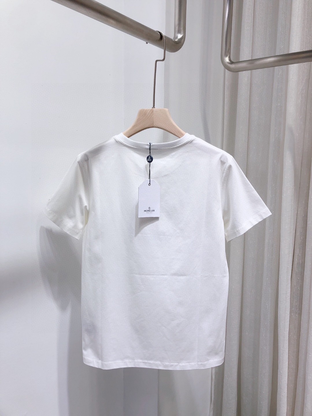レディース モンクレールtシャツ偽物 純綿 トップス 丸首 半袖 ロゴプリント 刺繍 ファッション 2色可選 ホワイト_8