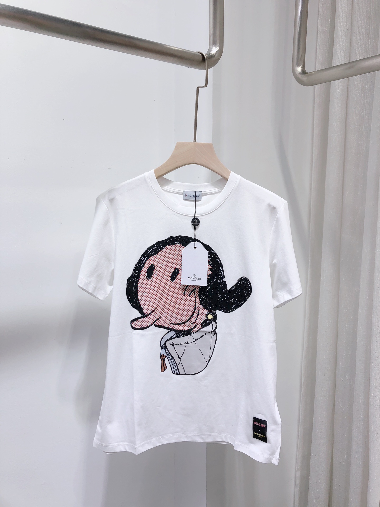 モンクレールキッズtシャツコピー tシャツ 純綿 プリント トップス 丸首 短袖 ファッション 夏服 ブラック ホワイト_2