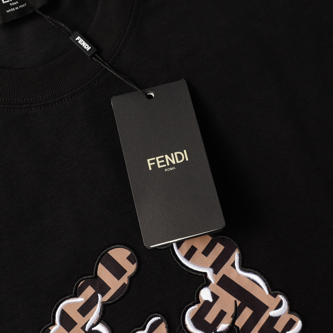 フェンディ FENDI限定 コピー 半袖 Tシャツ コットン ブラック 柔らかい 花柄_5