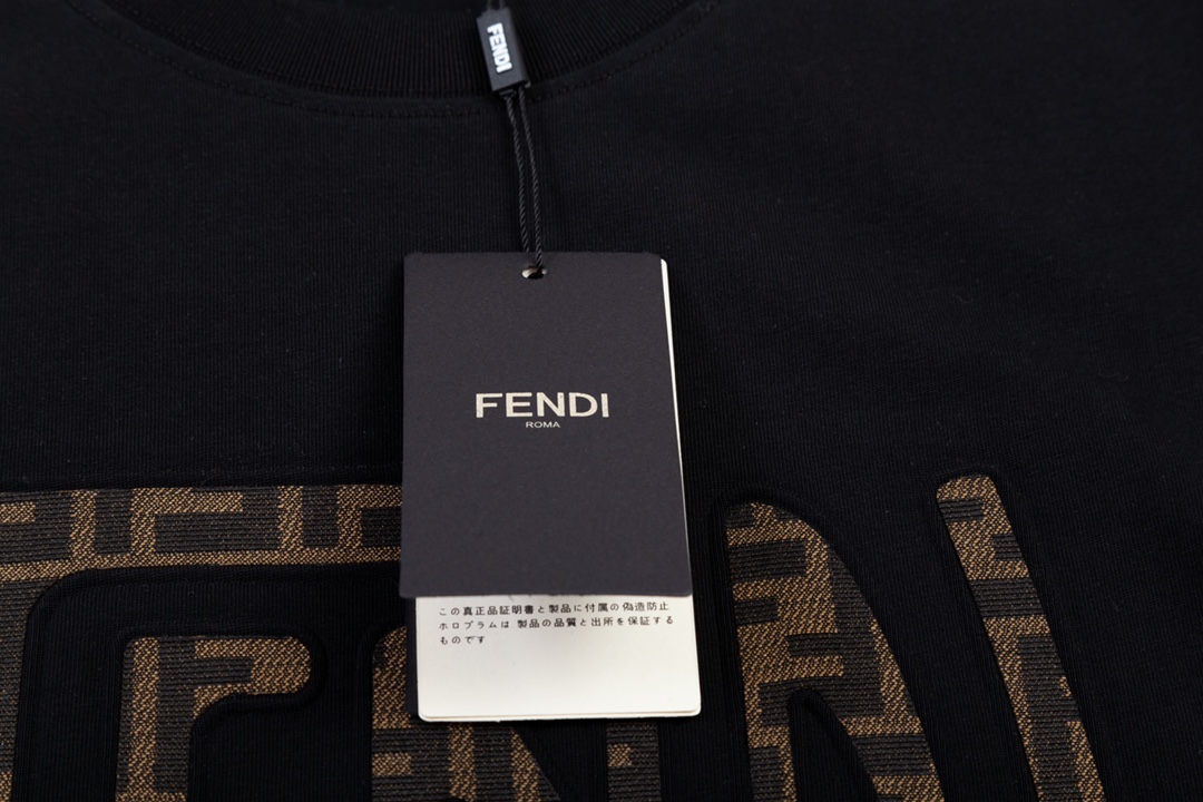 フェンディ 激安通販 コピー 半袖 Tシャツ コットン ブラック 柔らかい 花柄_2