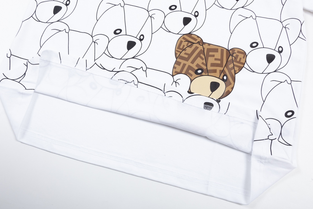 フェンディ FENDI限定 コピー 半袖 Tシャツ コットン ホワイト 柔らかい 花柄_5