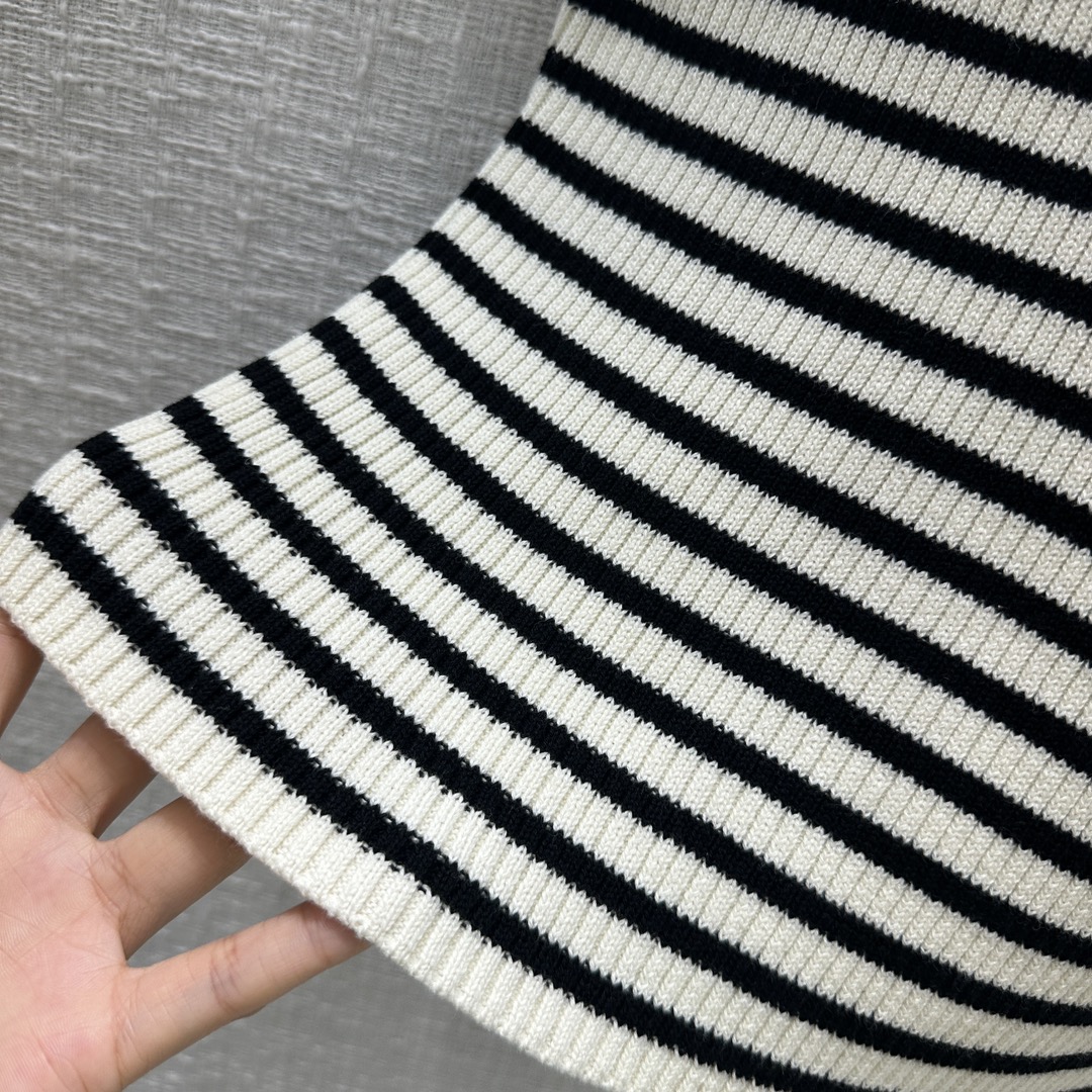 藤原聡 ディオールtシャツ激安通販 短袖 トップス 純綿 縞模様 シンプル 刺繍 ロゴプリント 大人気 ブラック_6