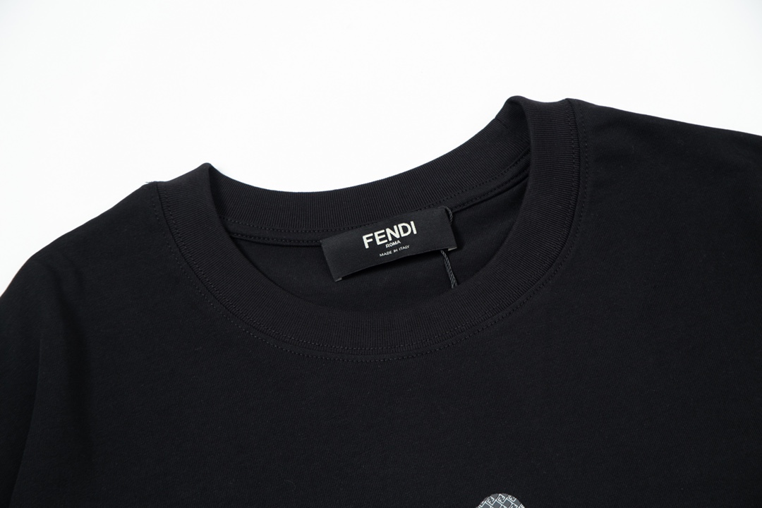 フェンディ n級品 コピー 半袖 Tシャツ コットン ブラック 柔らかい 花柄_2