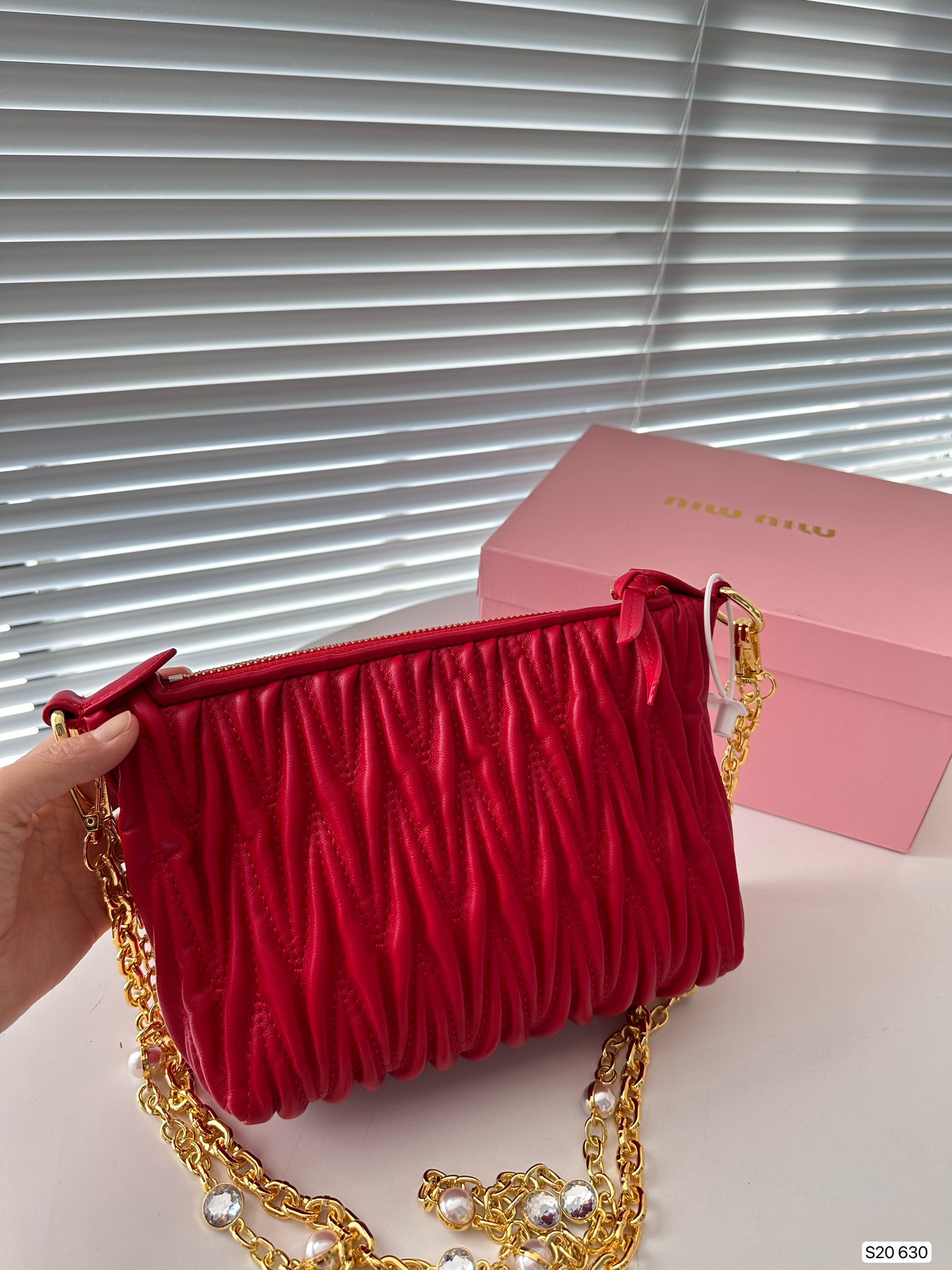miumiu トート バッグコピー ショルダーバッグ レザー チェーンバッグ ファッション レディース レッド_5