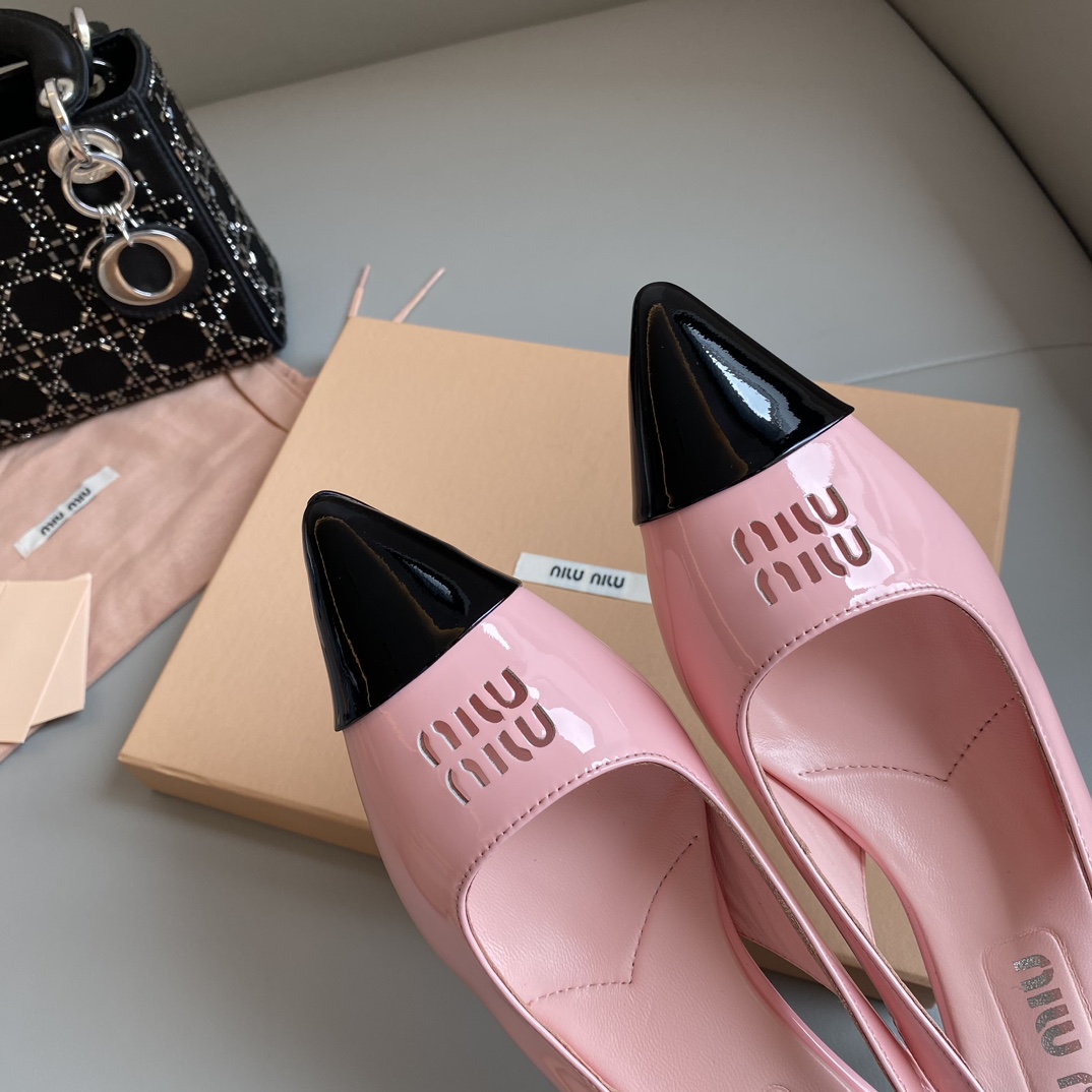 miu miu ミュール激安通販 5.5cmヒール ラウンドトゥ軽量 ハイヒール 歩きやすい パンプス 牛革 レディース ピンク_7