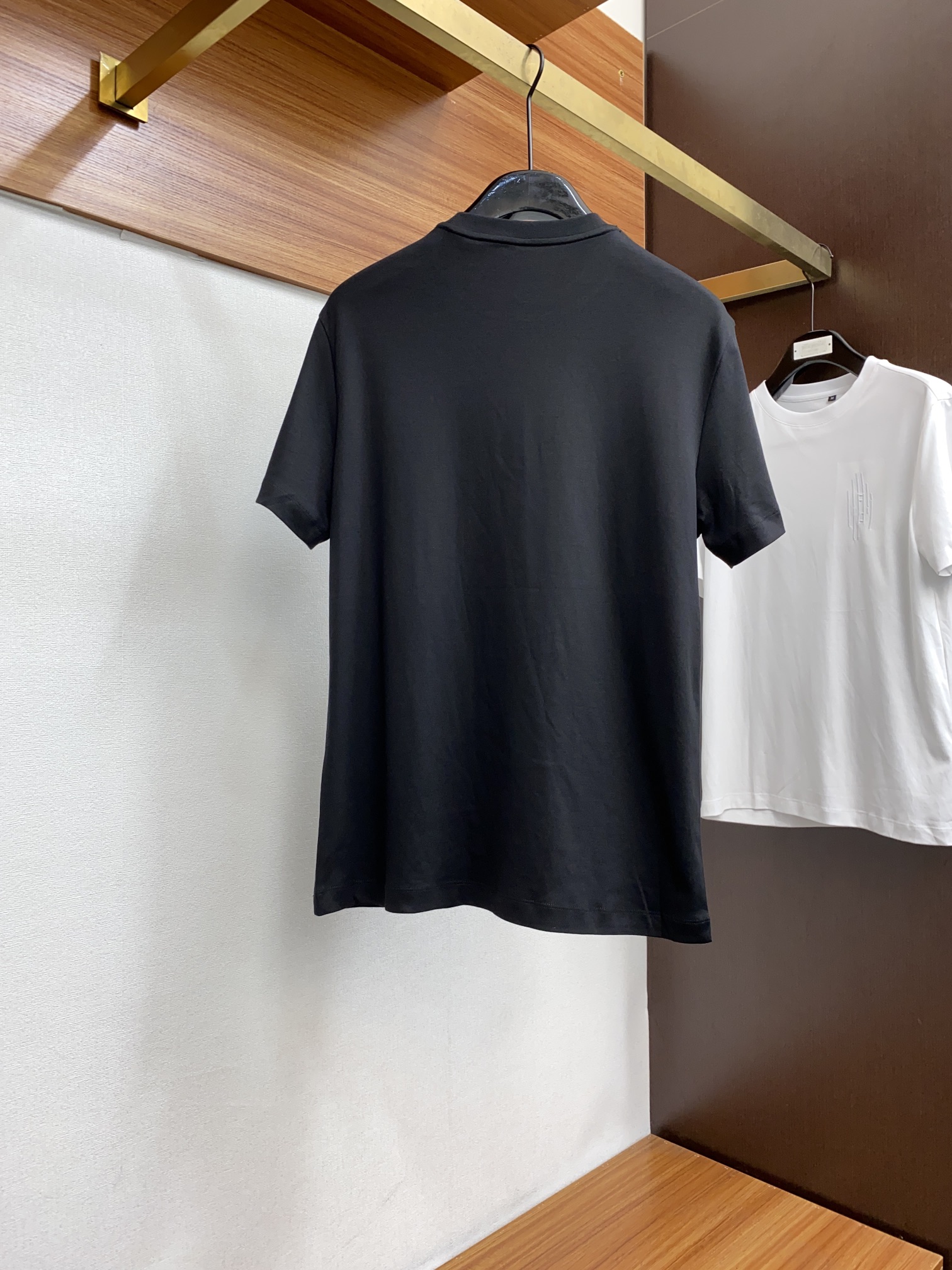 フェンディ 激安通販 コピー 半袖 Tシャツ コットン ブラック 柔らかい 花柄_5