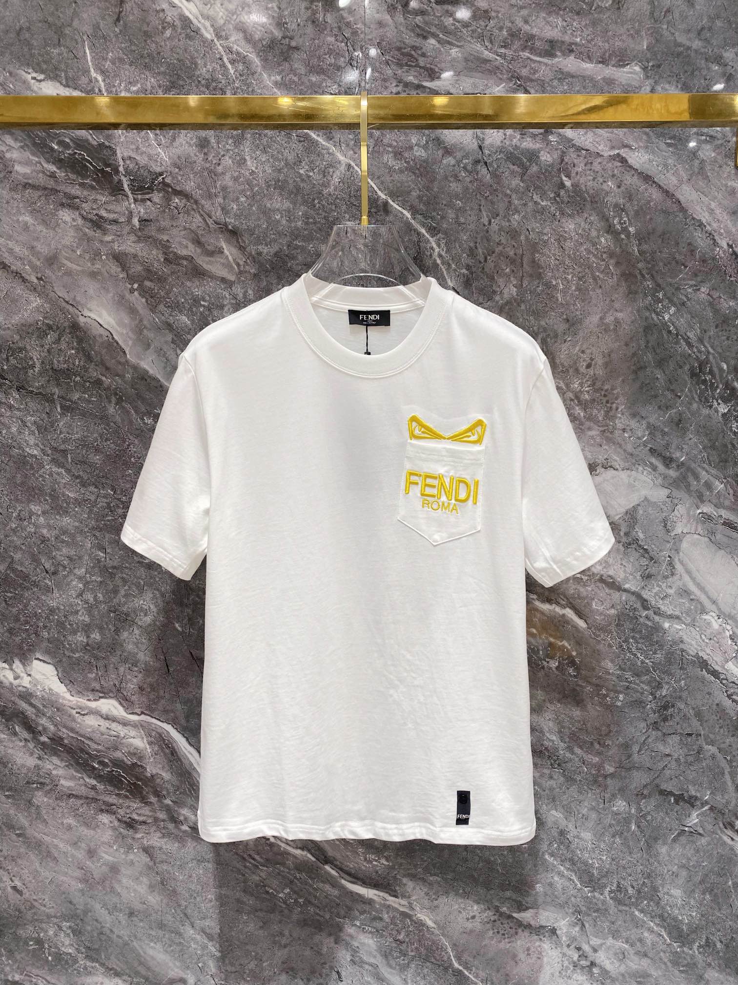 フェンディ n級品 コピー 半袖 Tシャツ コットン ホワイト 柔らかい 花柄_1