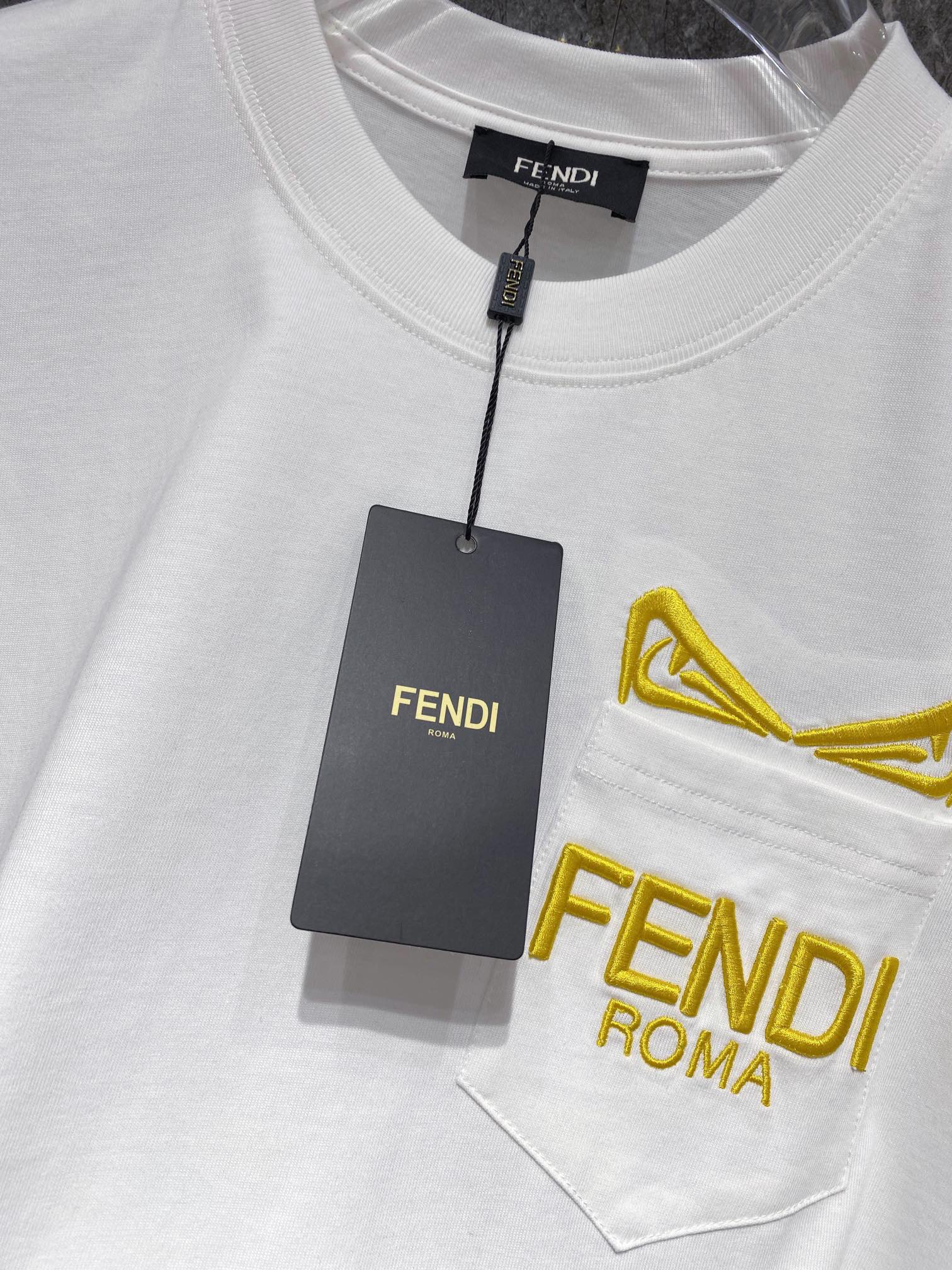 フェンディ n級品 コピー 半袖 Tシャツ コットン ホワイト 柔らかい 花柄_3