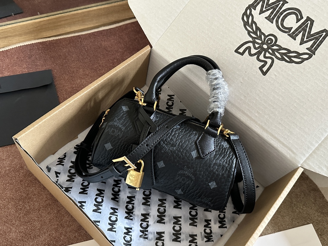 mcm バッグ 値段コピー 持ちバッグ 斜め掛けバッグ カジュアル 牛革 ミニバッグ ファッション 流行品 ブラック_1