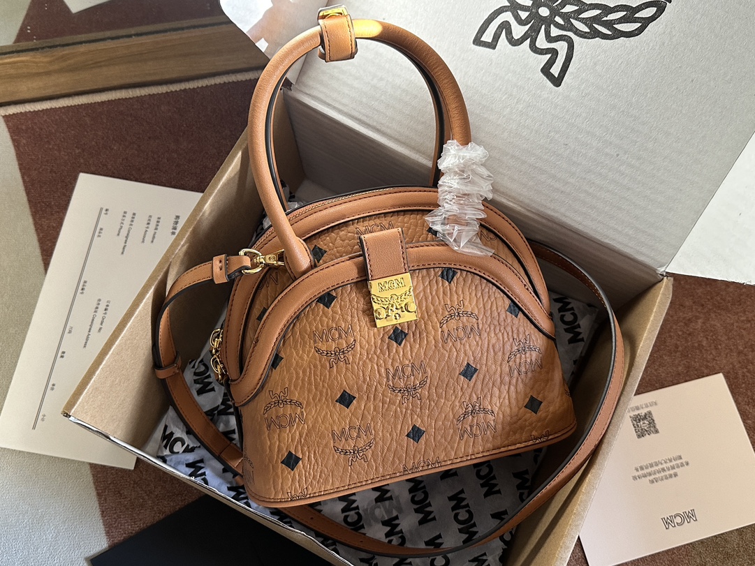 mcm 売るコピー 持ちバッグ 斜めバッグ 牛革 シェルバッグ レザー レディース お買い得大人気 ブラウン_1