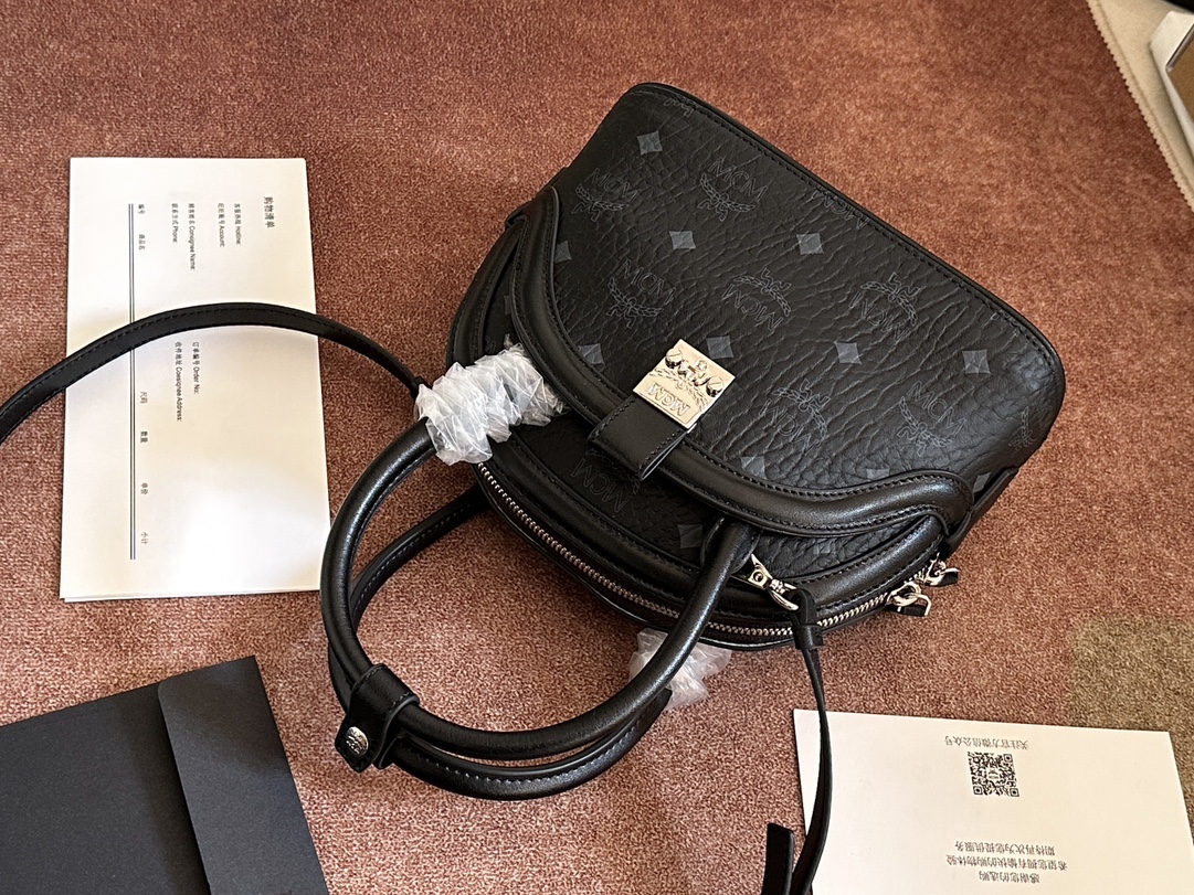 m c mカバンスーパーコピー 持ちバッグ 斜めバッグ 牛革 シェルバッグ レザー レディース お買い得大人気 ブラック_6