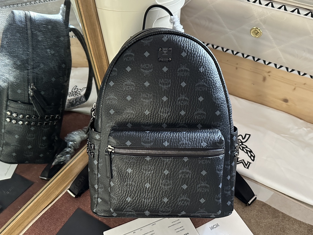 mcm トート偽物 バックバッグ 牛革 カジュアル 旅行 レザー 大人気 ファッション ブラック_2