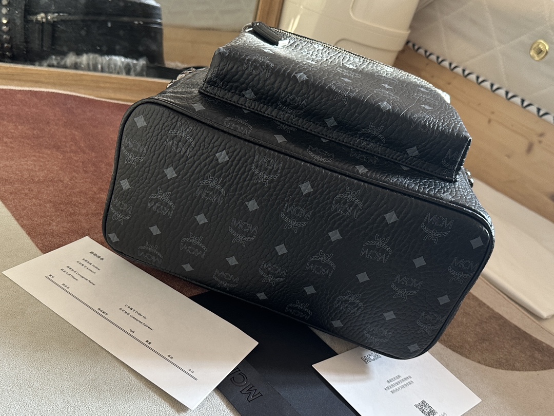 mcm トート偽物 バックバッグ 牛革 カジュアル 旅行 レザー 大人気 ファッション ブラック_6