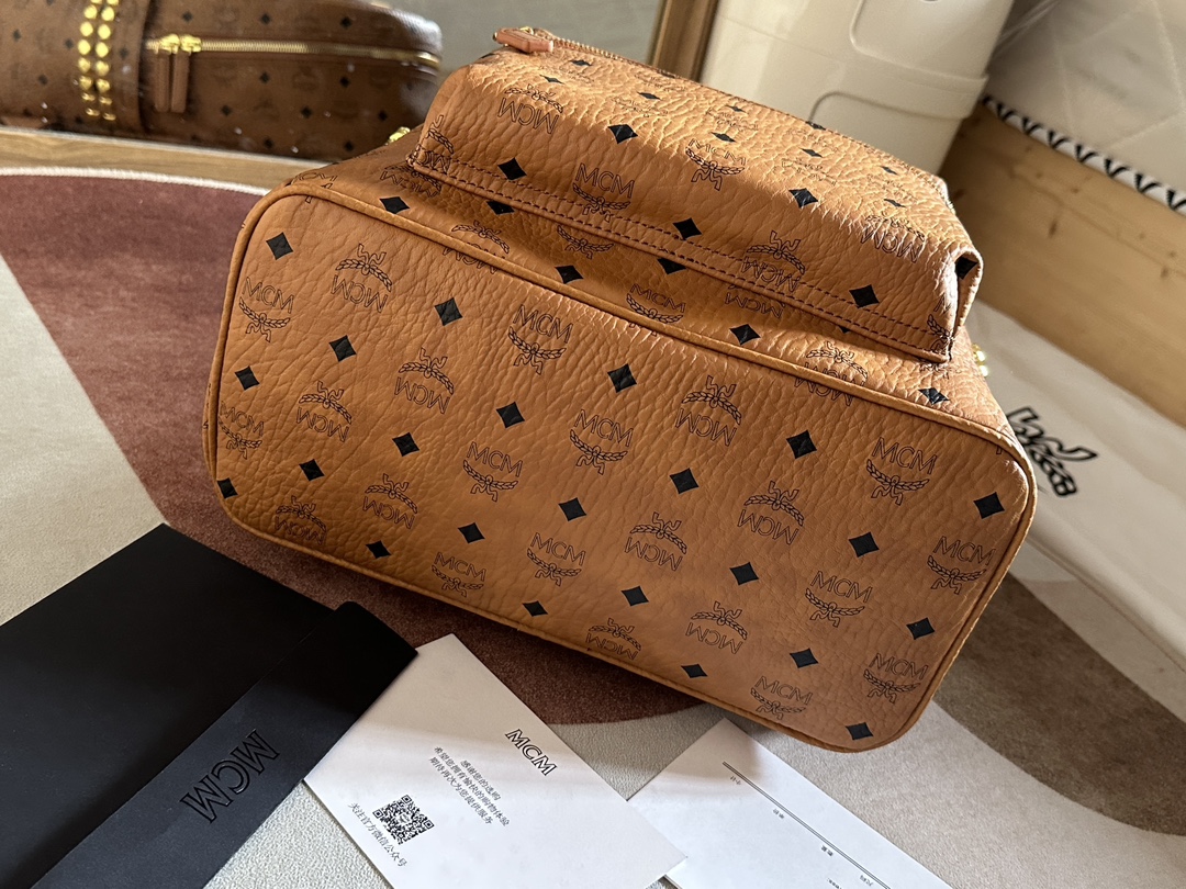 mcm バッグ 値段Ｎ級品 バックバッグ 牛革 カジュアル 旅行 レザー 大人気 ファッション ブラウン_5