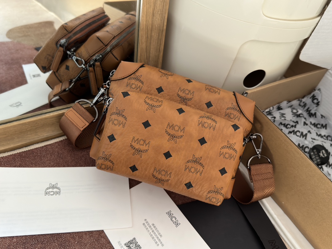 MCMエムシーエム ボストンバッグスーパーコピー 牛革 斜め掛けバッグ レザー 流行品 ミニバッグ ブラウン_4