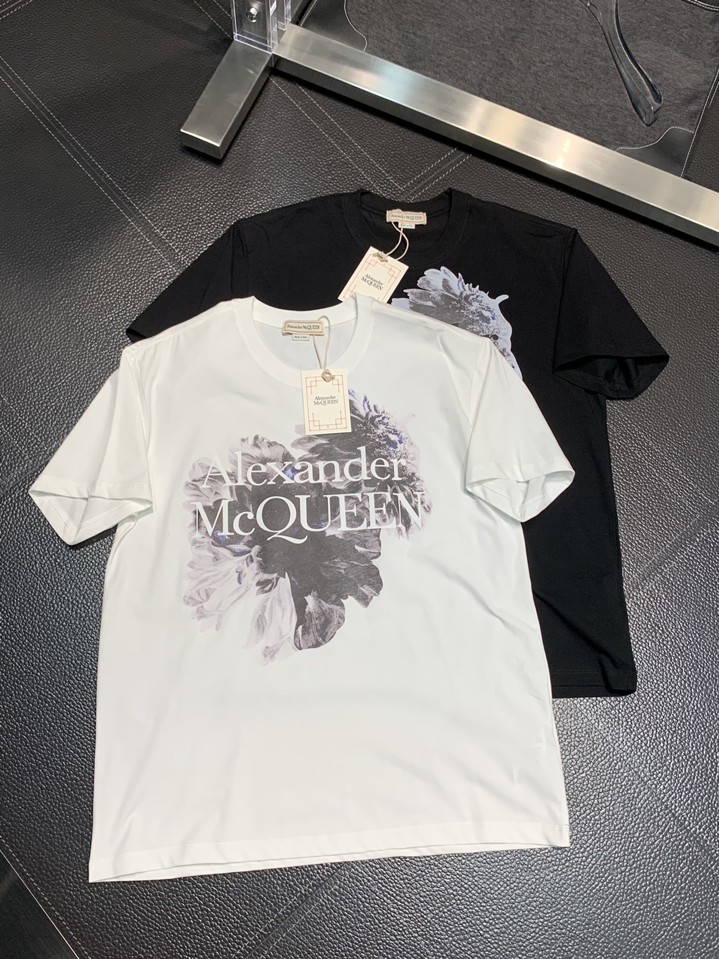 MCQ tシャツ アレキサンダーワン偽物 トップス 短袖 プリント 純綿 柔らかい ゆったり メンズ 2色可選_1