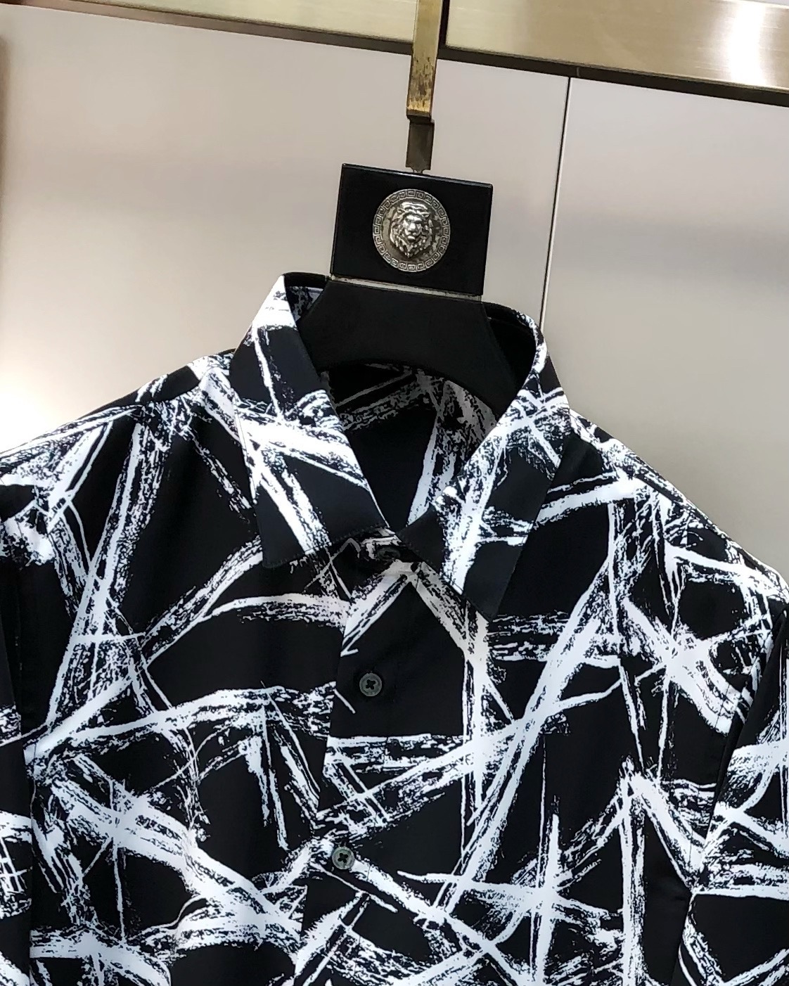McQueen アレキサンダーマックイーン 定番スーパーコピー 長袖 トップス ビジネス 柔らかい プリント メンズ ブラック_4