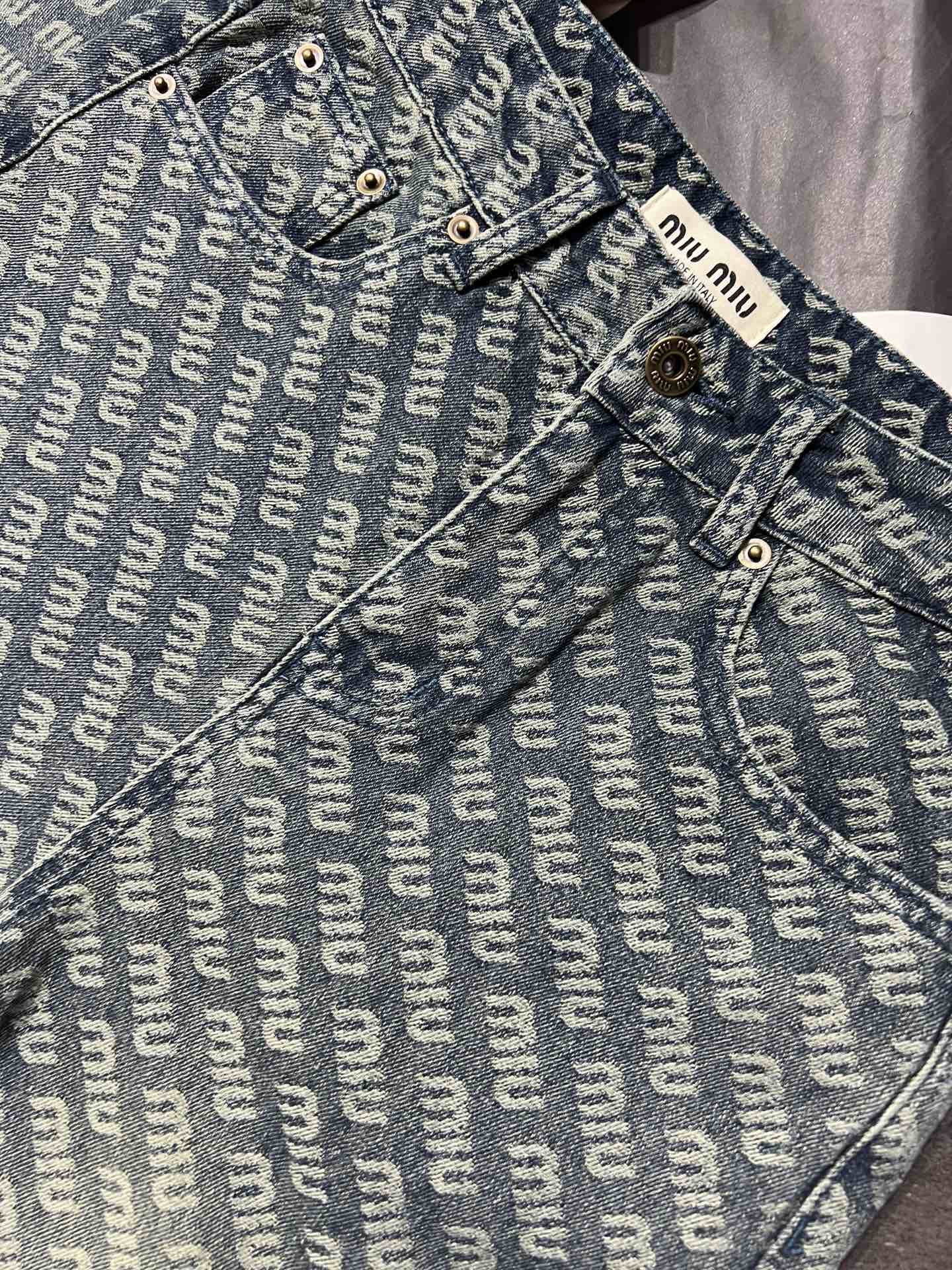 超激得新品 ミュウ 服 ポケモンスーパーコピー ジーンズ デニム ズボン パンツ 筒形ズボン ファッション ブルー_5