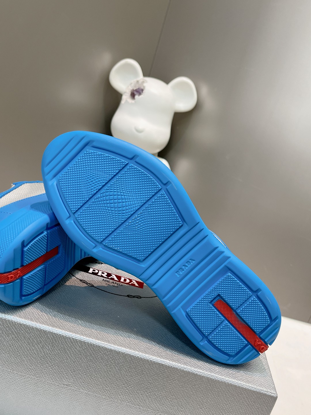 PRADAプラダ 運動靴Ｎ級品 スポーツシューズ 運動 ランニング カジュアル 通気性いい 通学 シンプル 人気 ブルー_8