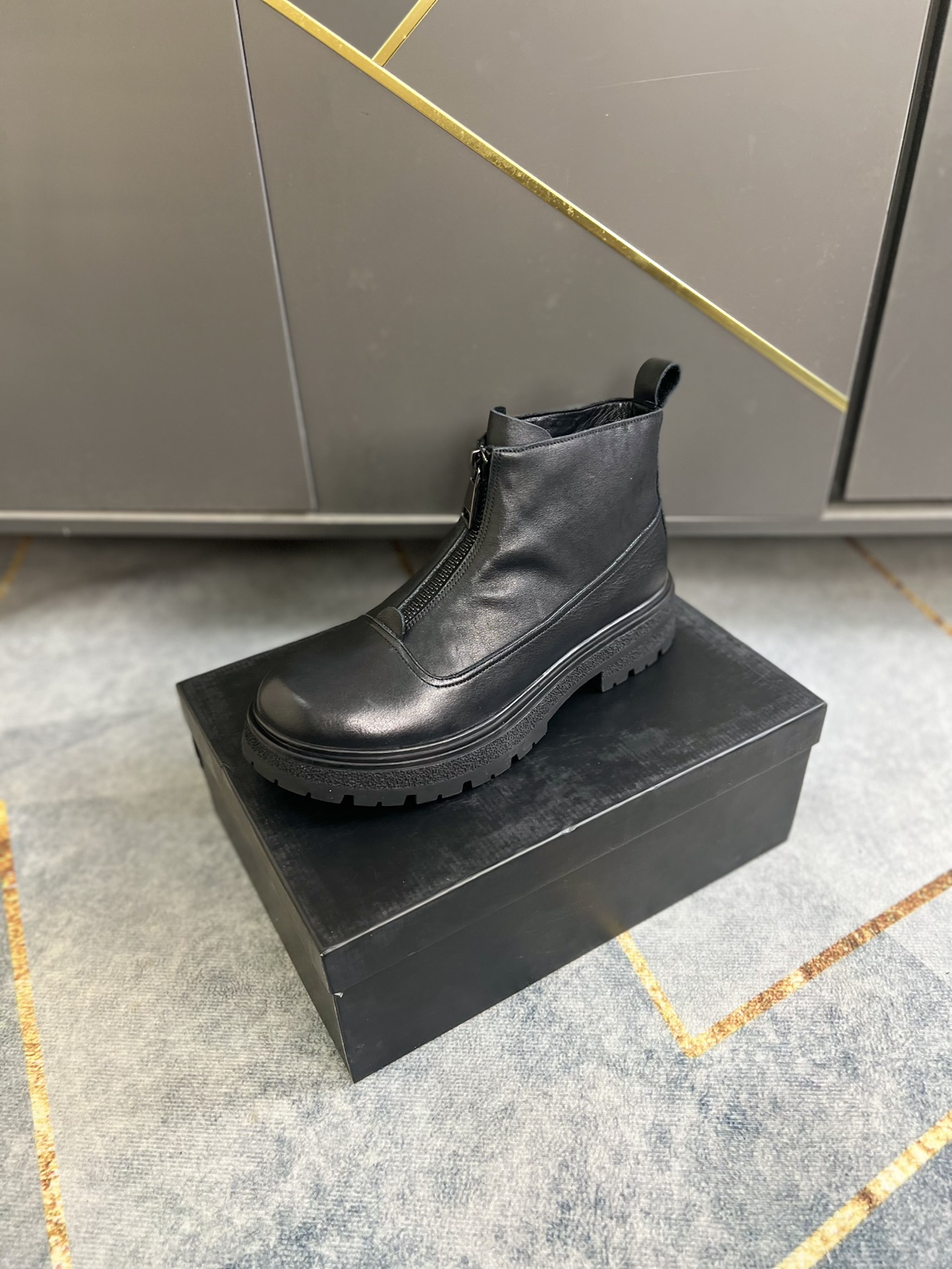 PRADAプラダ シューズ レディースＮ級品 ブーツ 牛革 メンズ アウトドア レザー 本革 メンズ ブラック_4