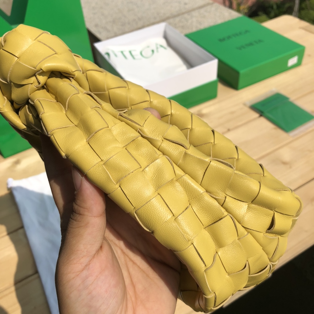 bottega venetaボッテガ おすすめ バッグＮ級品 ミニバッグ 編みバッグ 持ちバッグ 新商品 優雅 シンプル 人気 イエロー_4