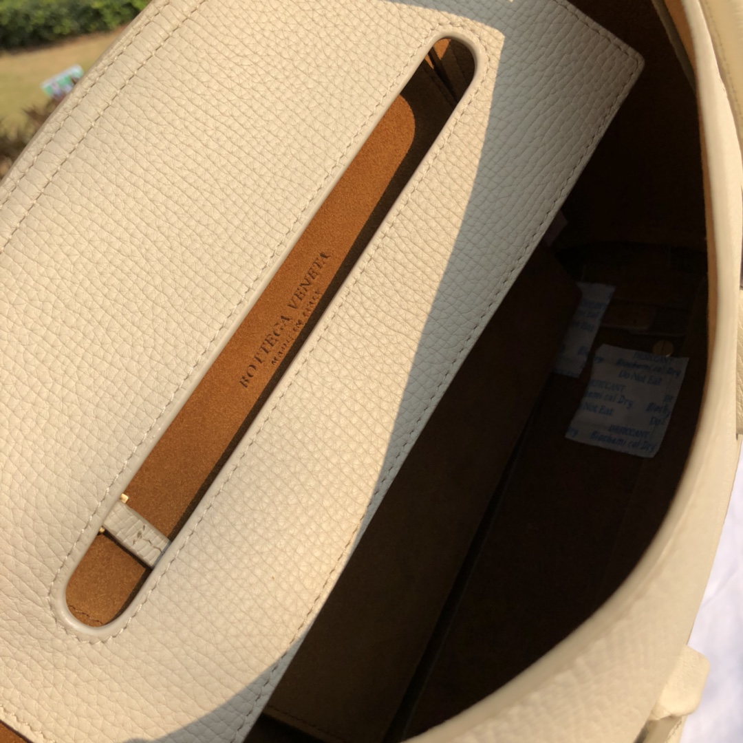 bottega venetaボッテガヴェネタ クラッチバッグ激安通販 肩掛けバッグ 持ちバッグ 大容量 ファッション 杏色_5