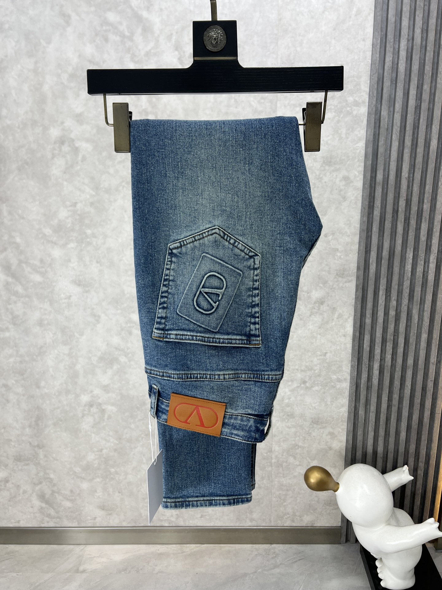 valentino 夏 新作登場 アメリカニーノ ジーンズコピー カジュアルパンツ ジーンズ デニム 美脚 ズボン ブルー_5