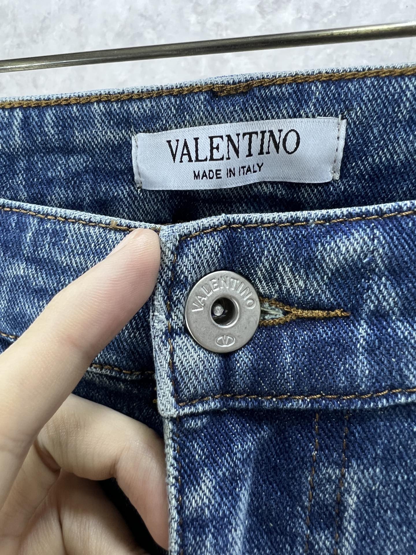 valentino 夏 新作登場 アメリカニーノ ジーンズコピー カジュアルパンツ ジーンズ デニム 美脚 ズボン ブルー_7