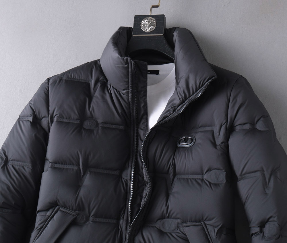 valentino ヴァレンティノダウンメンズ偽物 柔らかい 保温 冬服 アウター トップス 暖かい ハイネック 人気品 ブラック_3