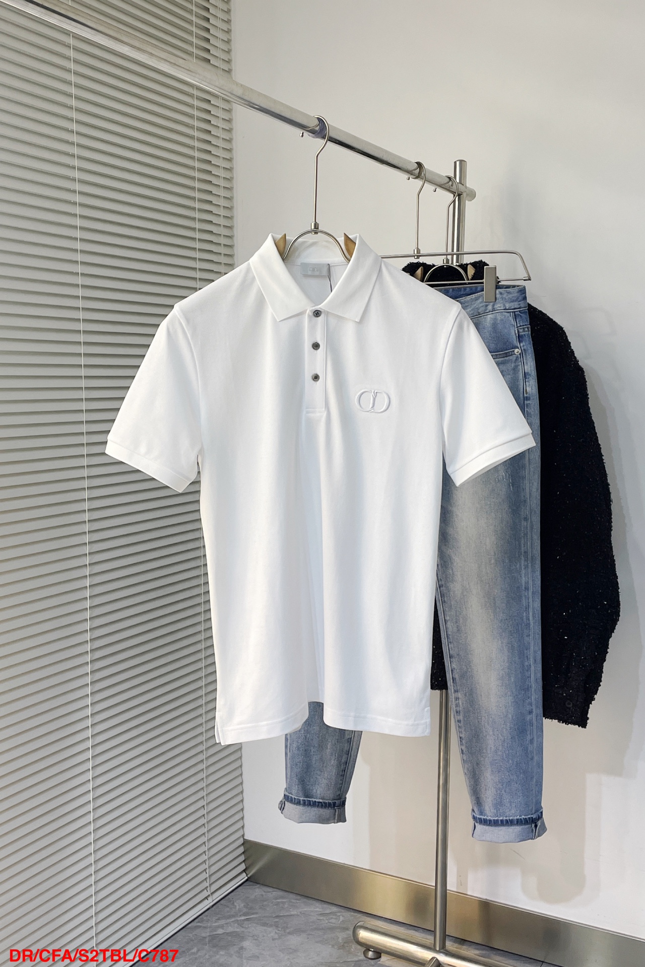 ディオールトップコートスーパーコピー ポロシャツ トップス シャツ 半袖 春夏新作 シンプル 通気性いい シンプル 2色可選_4