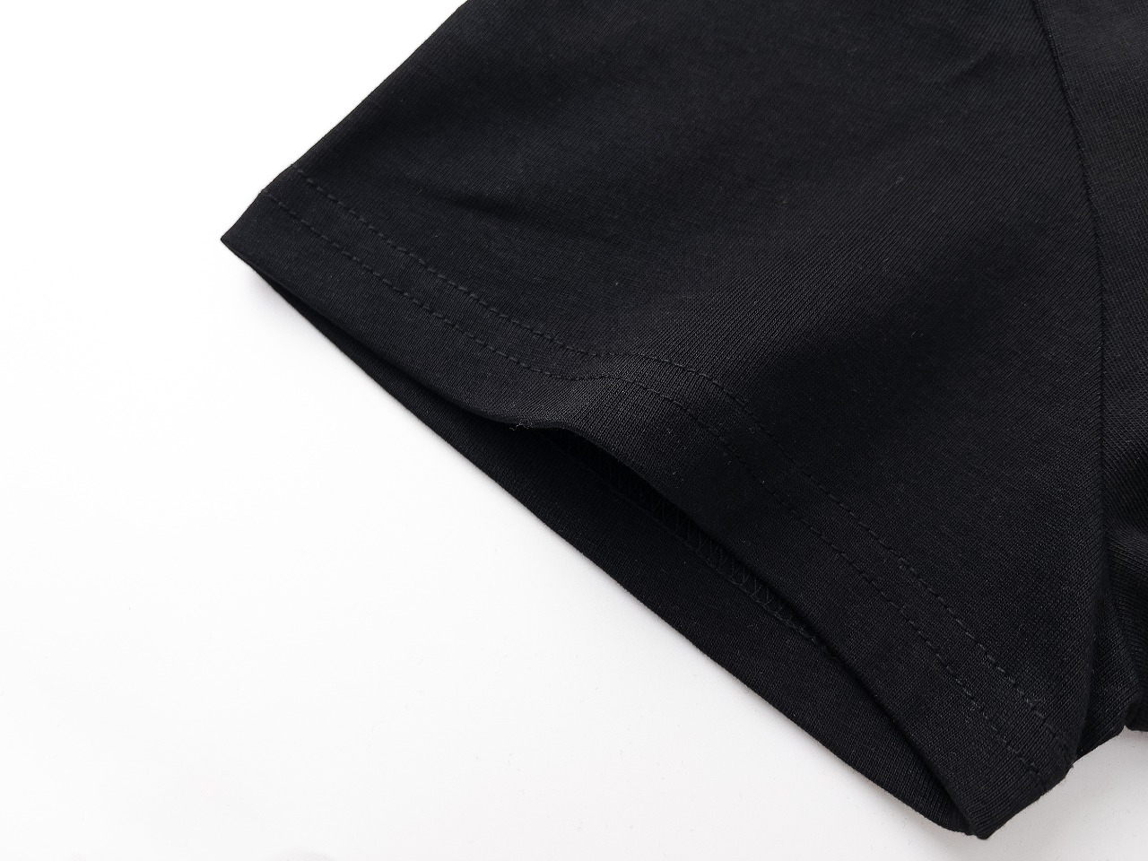 驚きの破格値2024 新着 ディオールt偽物 純綿 トップス 短袖Tシャツ 日常用 ロゴ刺繍 春新品 男女兼用 2色可選_7
