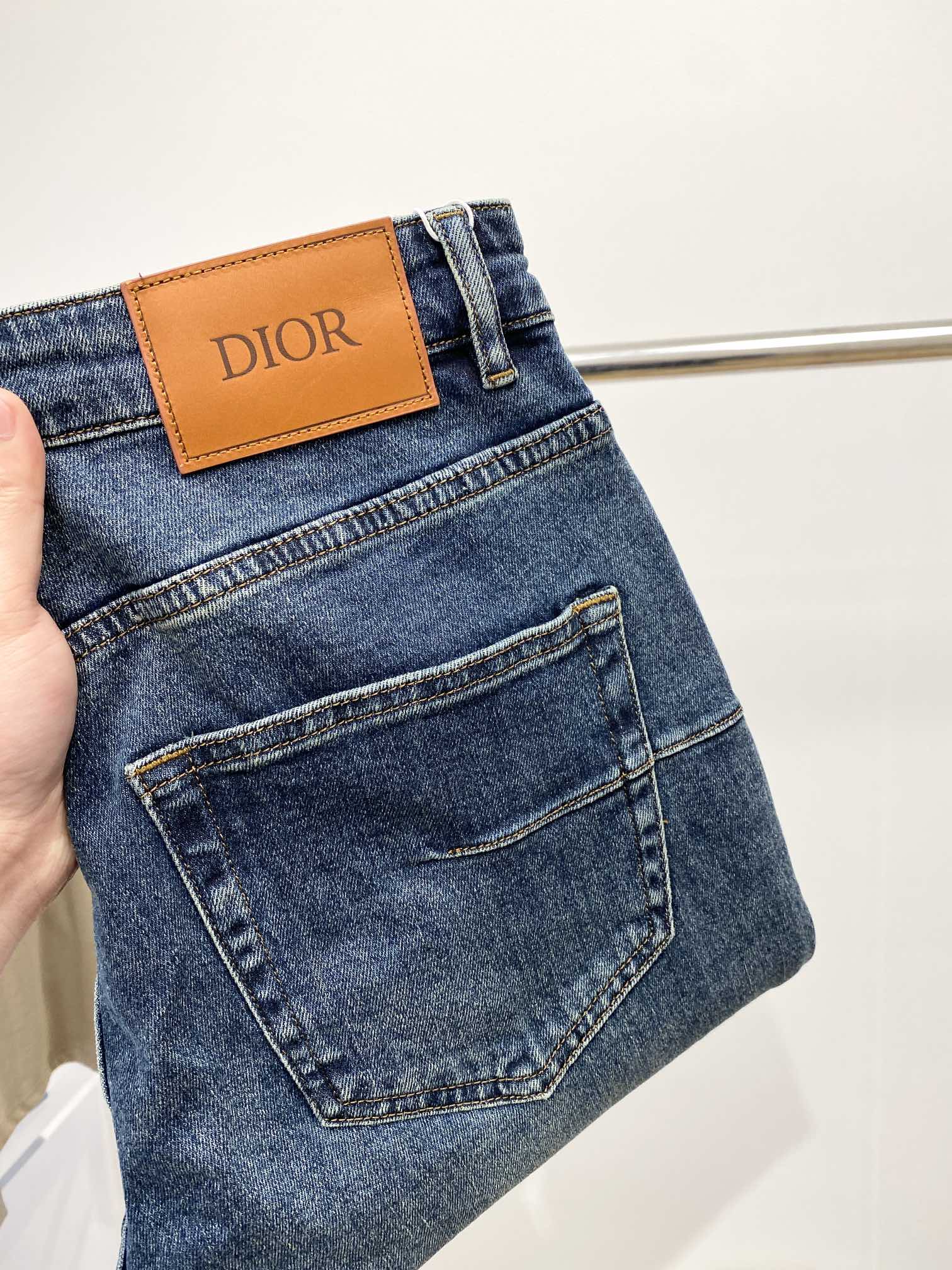 モード ズボンスーパーコピーデニム ジーンズ パンツ 柔らかい 弾性がいい 品質保証 美脚 シンプル ブルー_9