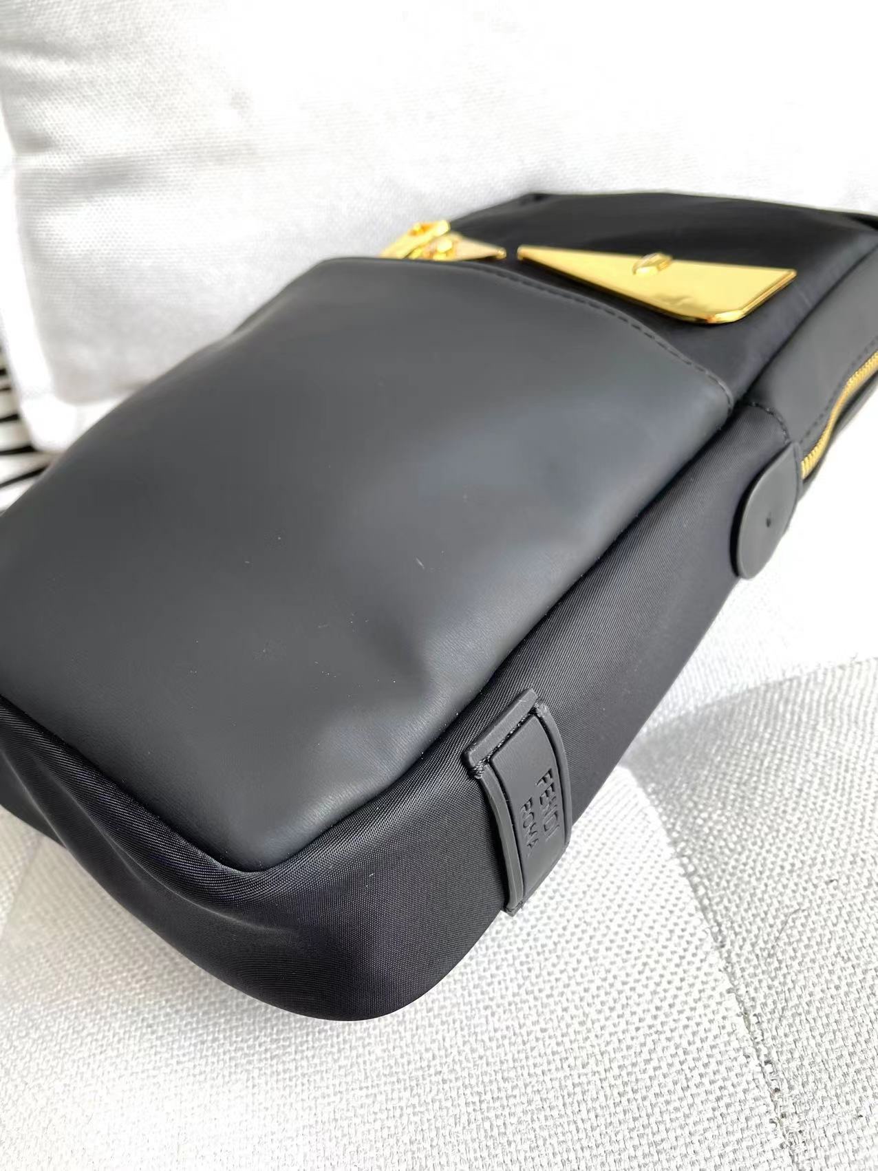 fendi のバッグ激安通販 斜め掛けバッグ 牛革 レザー 手作り 四角形 メンズ 便利 実用 防水 シンプル ブラック_4