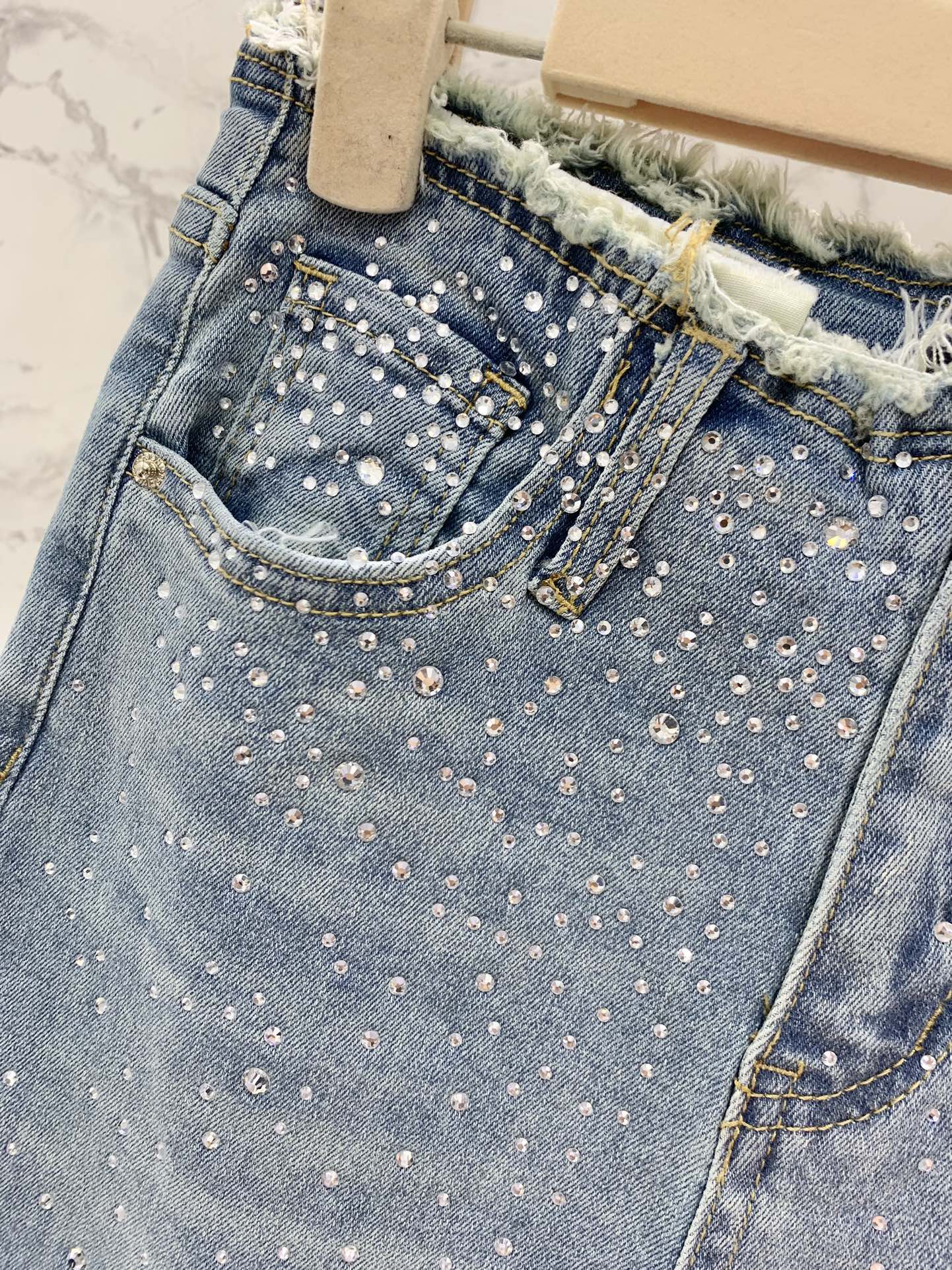 miumiu ジーパンスーパーコピー ラッパ形ズボン パンツ ジーンズ カジュアル ゆったり 美脚 大人気 ブルー_4
