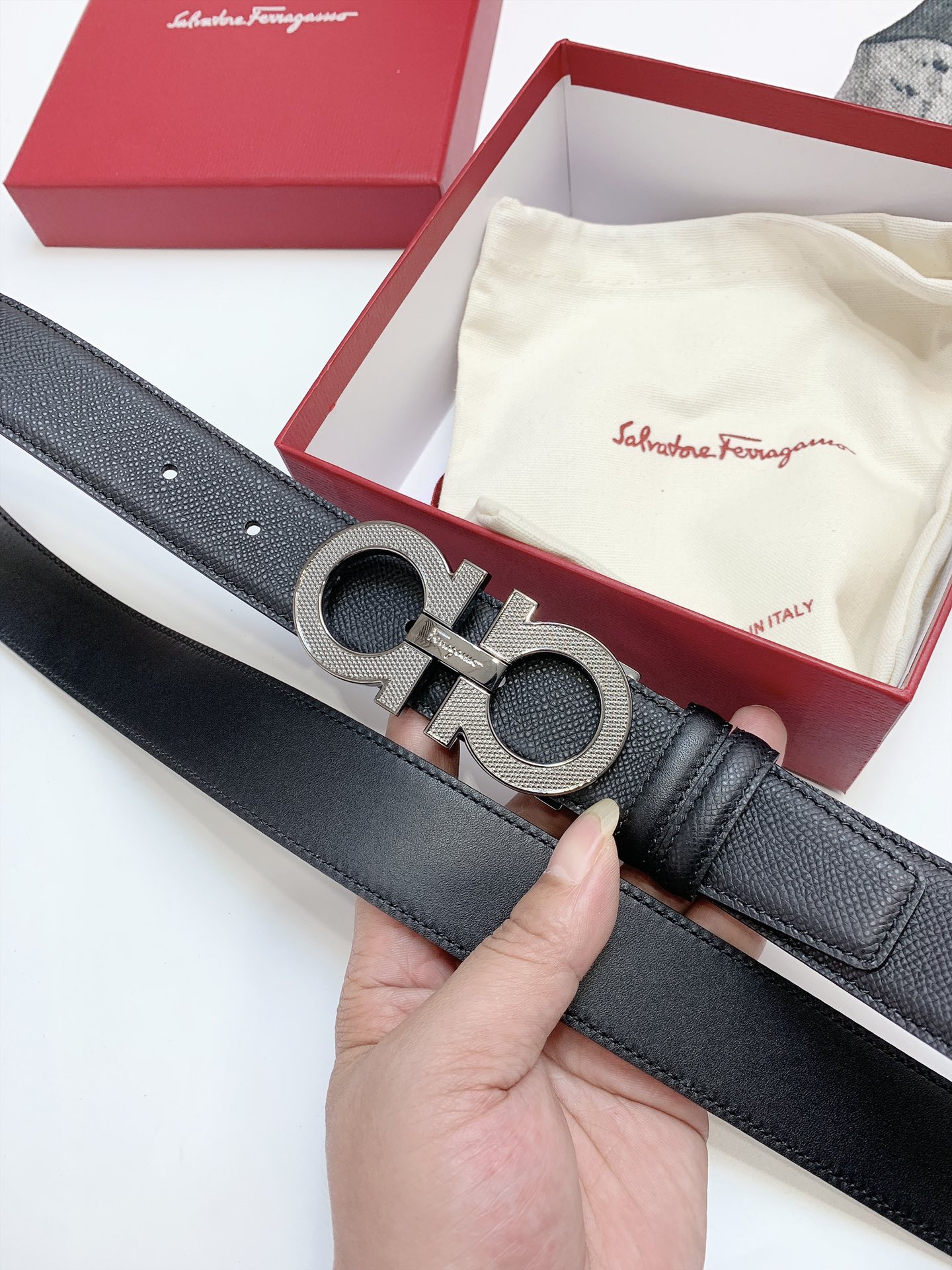 ferragamo ベルト バックルコピー 幅35㎜ 牛革 本革 シルバーバックル ビジネス 紳士ベルト メンズ ブラック_7