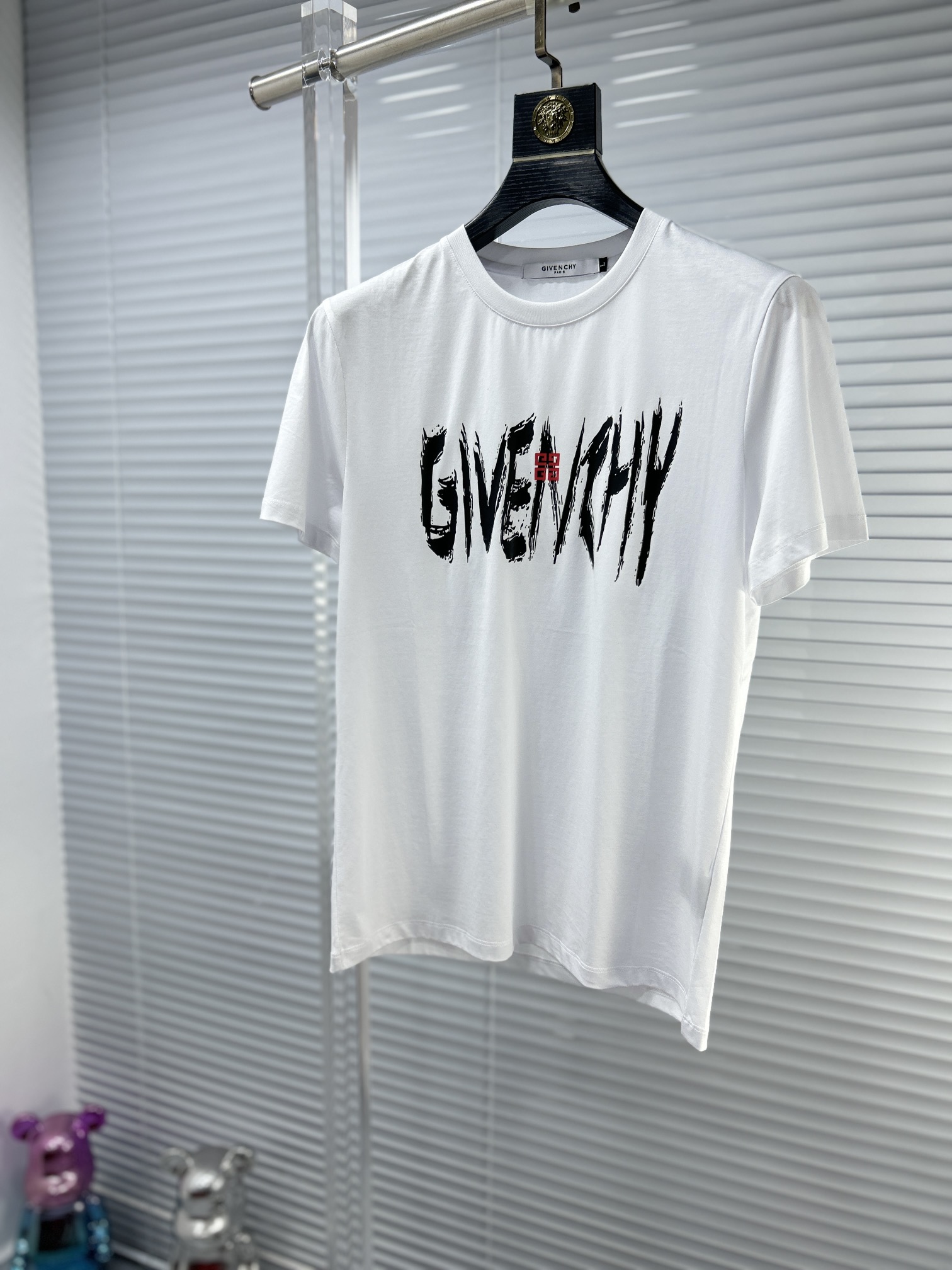 ジバンシィ GIVENCHY限定 コピー 半袖 Tシャツ コットン ホワイト 柔らかい 花柄_1