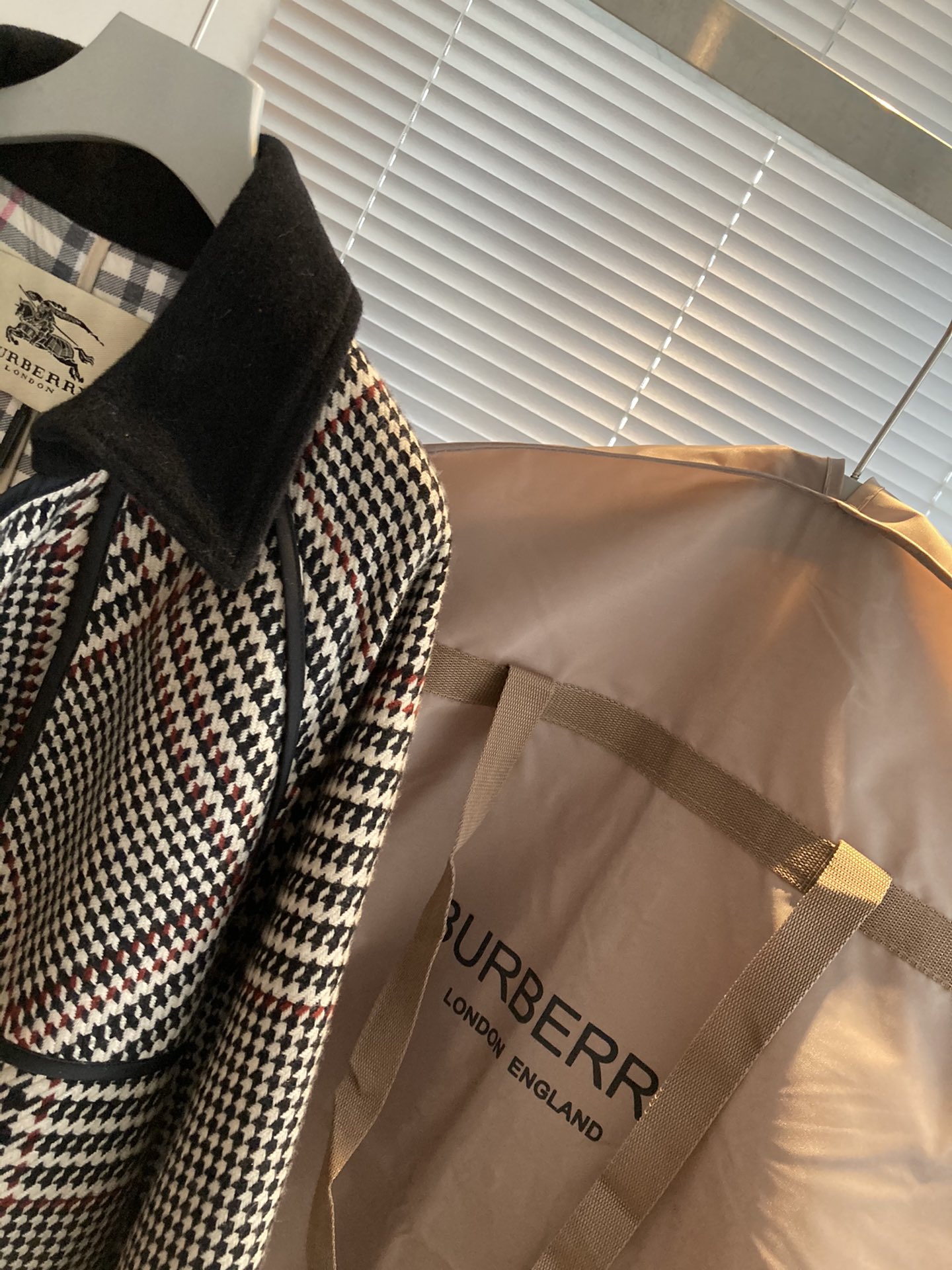 バーバリー メンズ アウタースーパーコピー コート アウター  暖かい 冬服 高級感 ウール 格子模様 ロング グレイ_7