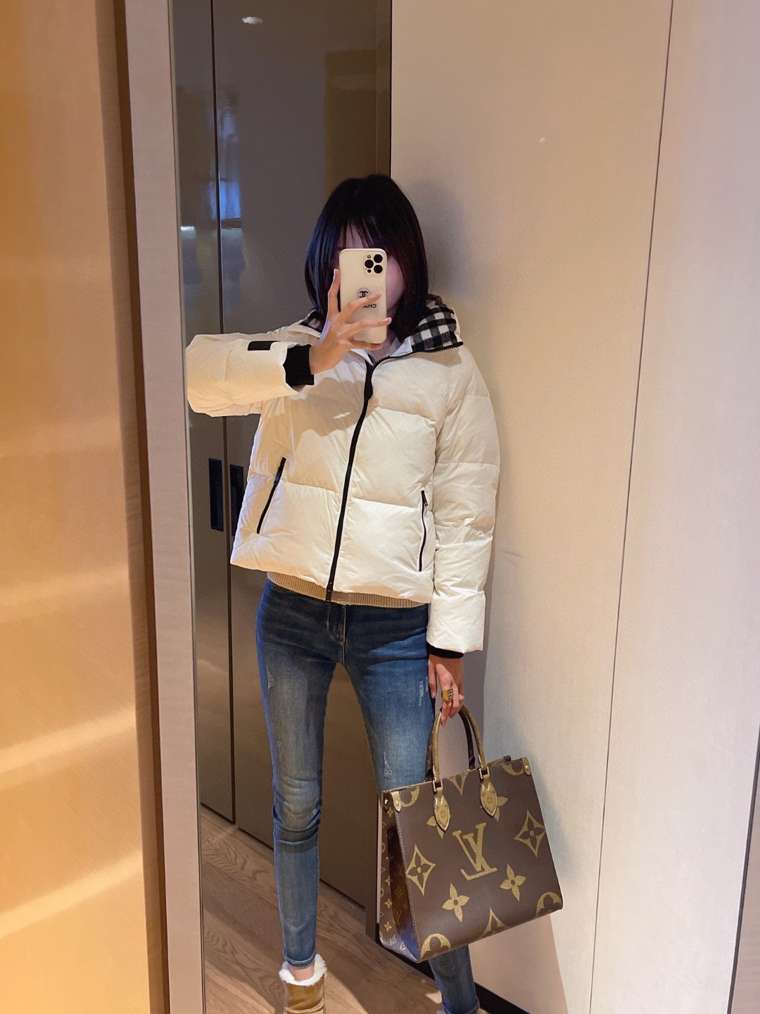 大人気個性がある雰囲気 バーバリー ダウンコピー トップス 暖かい ハイネック 保温 もこもこ ショット レディース ホワイト_1