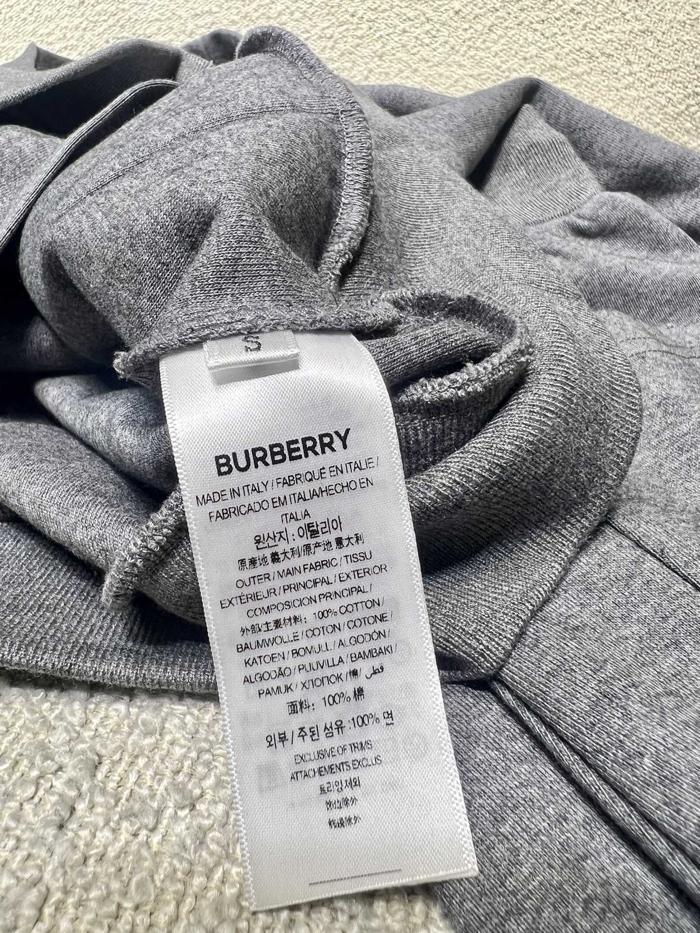 バーバリー カフス セットコピー 運動セット ランニング シンプル 柔らかい フード付き 品質保証 おしゃれ グレイ_5
