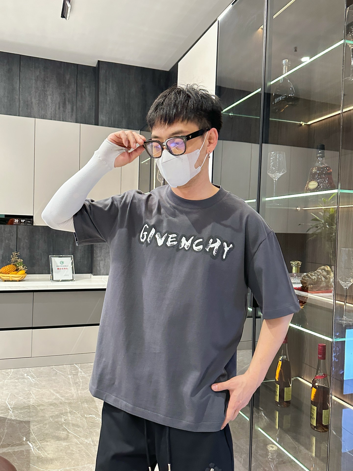 ジバンシィ 激安通販 コピー 半袖 Tシャツ ウールコットン グレー 柔らかい 花柄_2