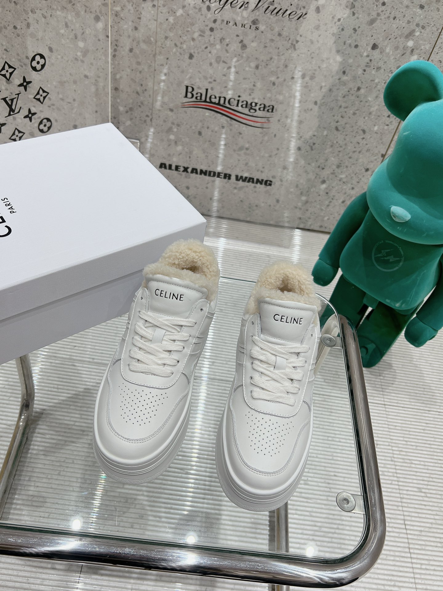 触り心地のいい miumiu ウェディング シューズコピー 歩きやすい 運動ランニング 通学 カジュアルシューズ 厚底 ホワイト_1