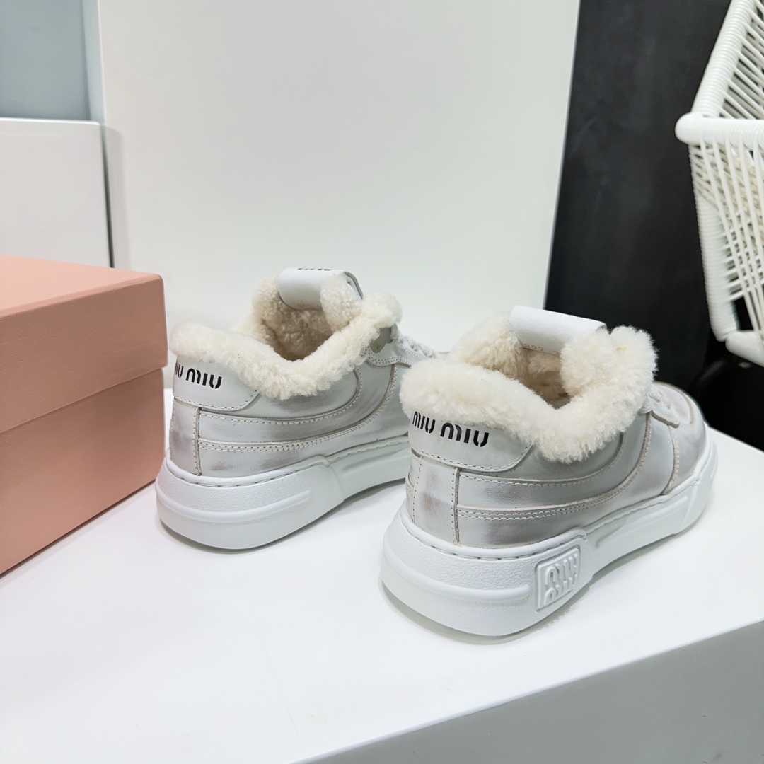 miumiu スニーカー レディース激安通販 カジュアルシューズ 厚底 歩きやすい 運動ランニング 通学 もこもこ ホワイト_5