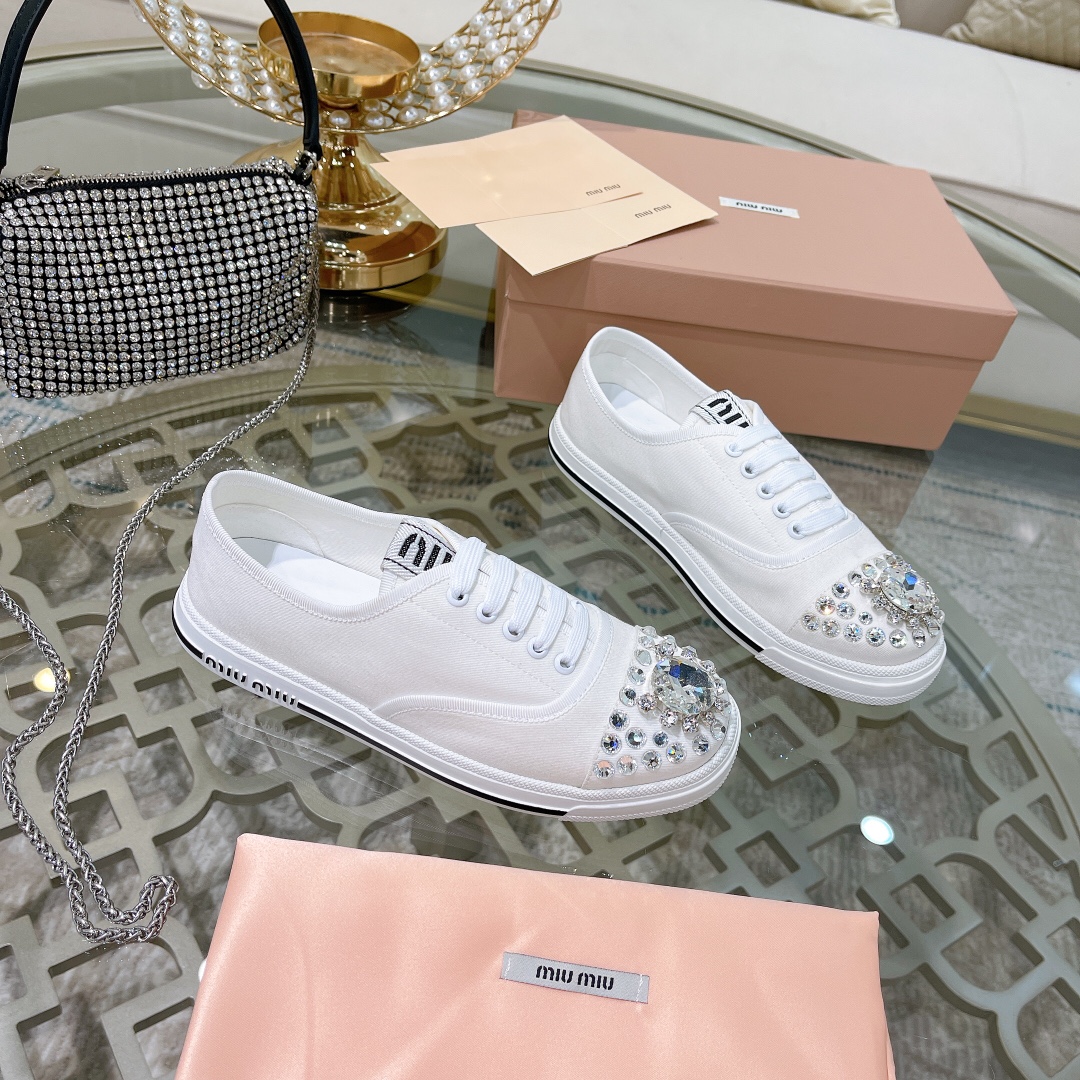 miumiu スニーカー 白偽物 カジュアルシューズ ダイヤモンド飾り ファッション 運動シューズ 牛革 ゴム底 人気販売 ホワイト_3
