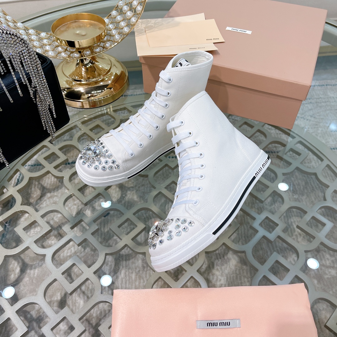 miumiu ブライダル シューズ激安通販 カジュアルシューズ ダイヤモンド飾り ファッション 運動シューズ 牛革 ハイカット ホワイト_2