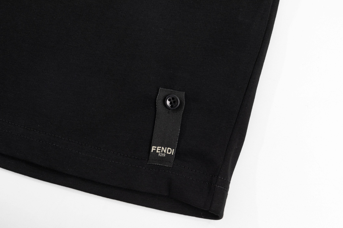 fendi ティー シャツ激安通販 プリント純綿 トップス 半袖 モンスター目プリント 男女兼用 シンプル ブラック_5
