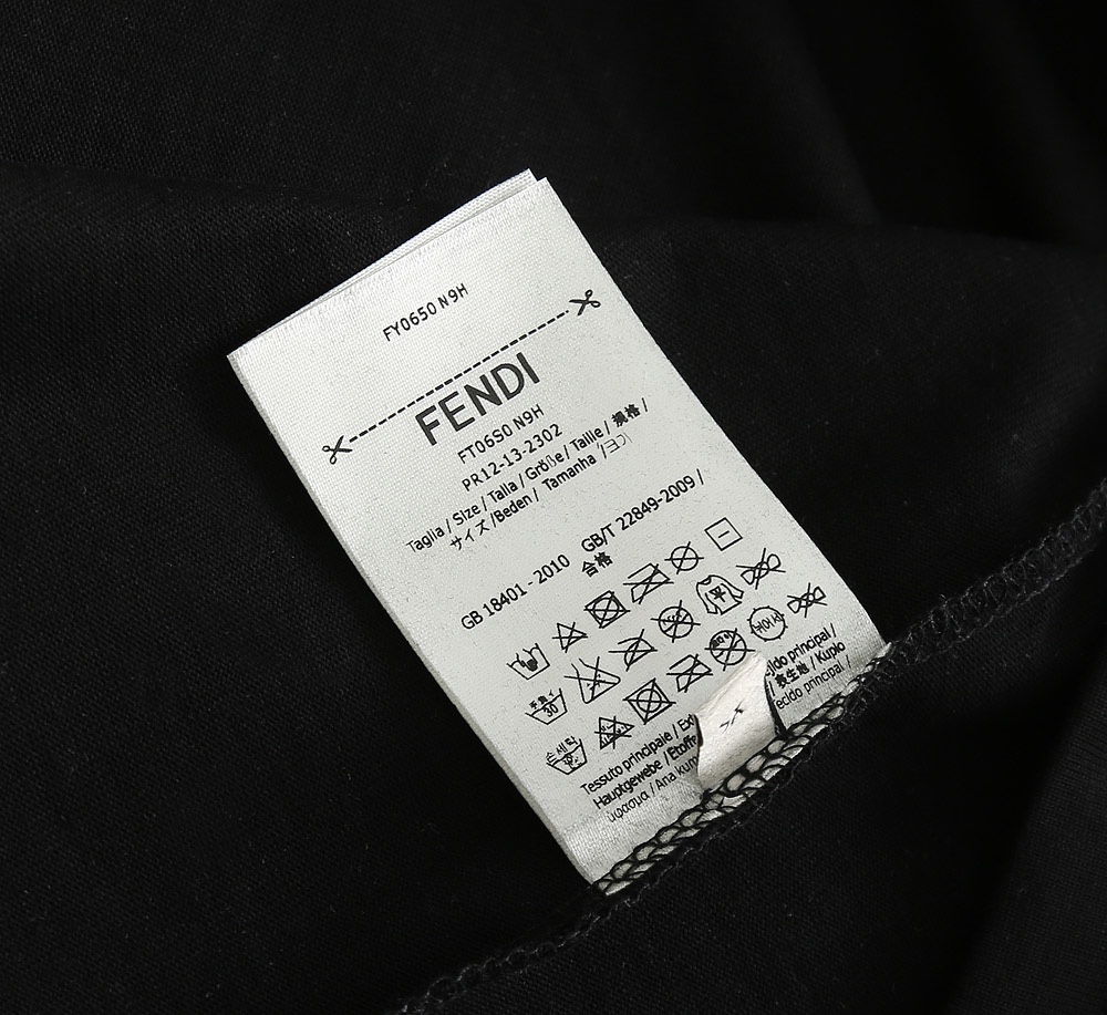 2024定番人気 fendi t シャツ レディース激安通販 短袖 プリント純綿 トップス Tシャツ 男女兼用 シンプル ブラック_8
