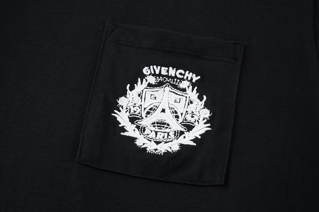 ジバンシィ n級品 コピー 半袖 Tシャツ コットン ブラック 柔らかい 花柄_3
