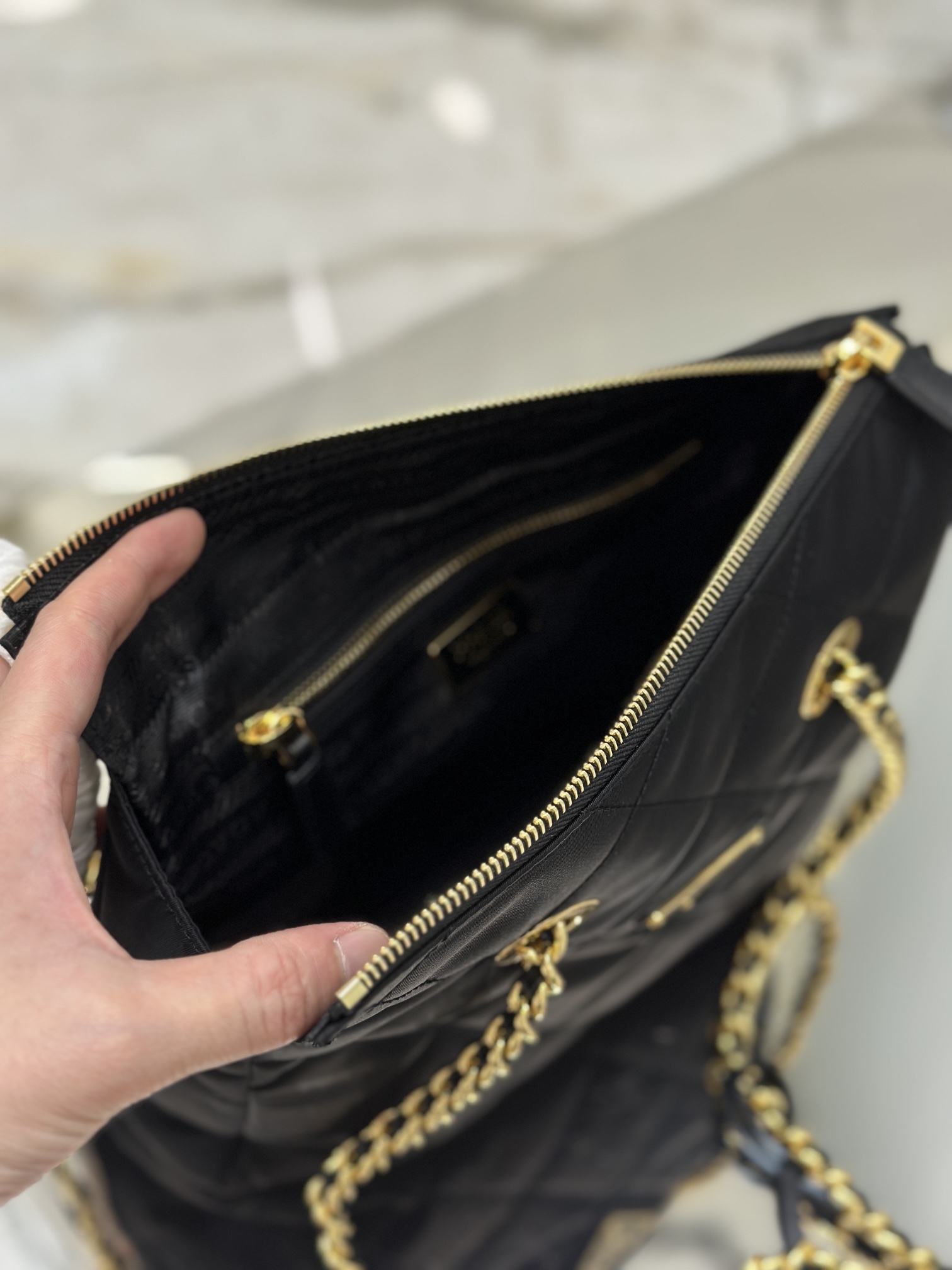 期間限定SALE!! プラダ ポーチ ナイロン激安通販 牛革 柔らかい 肩掛けバッグ チェーンバッグ ファッション ブラック_8