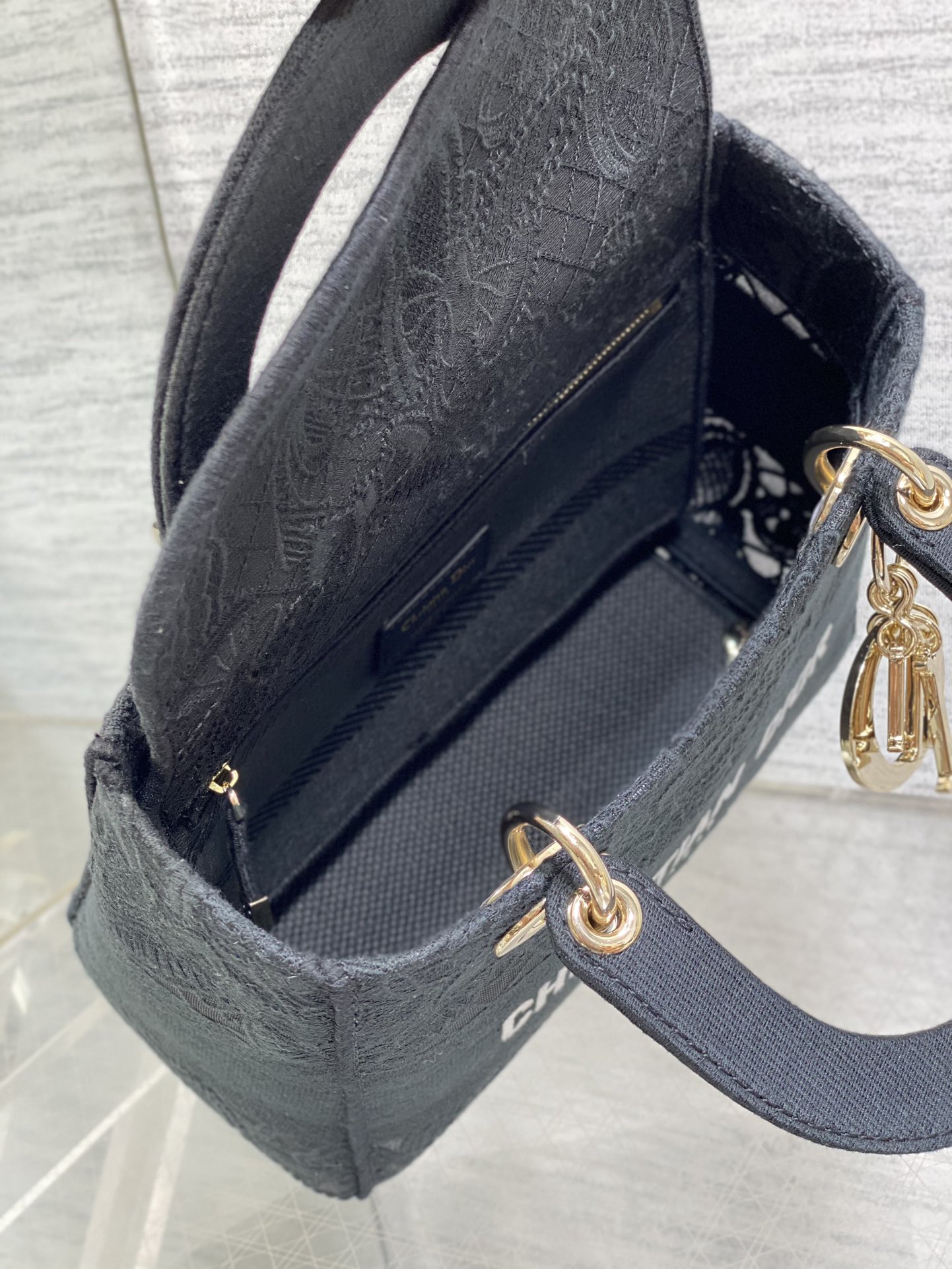 dior バック偽物 持ちバッグ 牛革 刺繍 シンプル 綺麗！ピコット レディース ブラウン_8