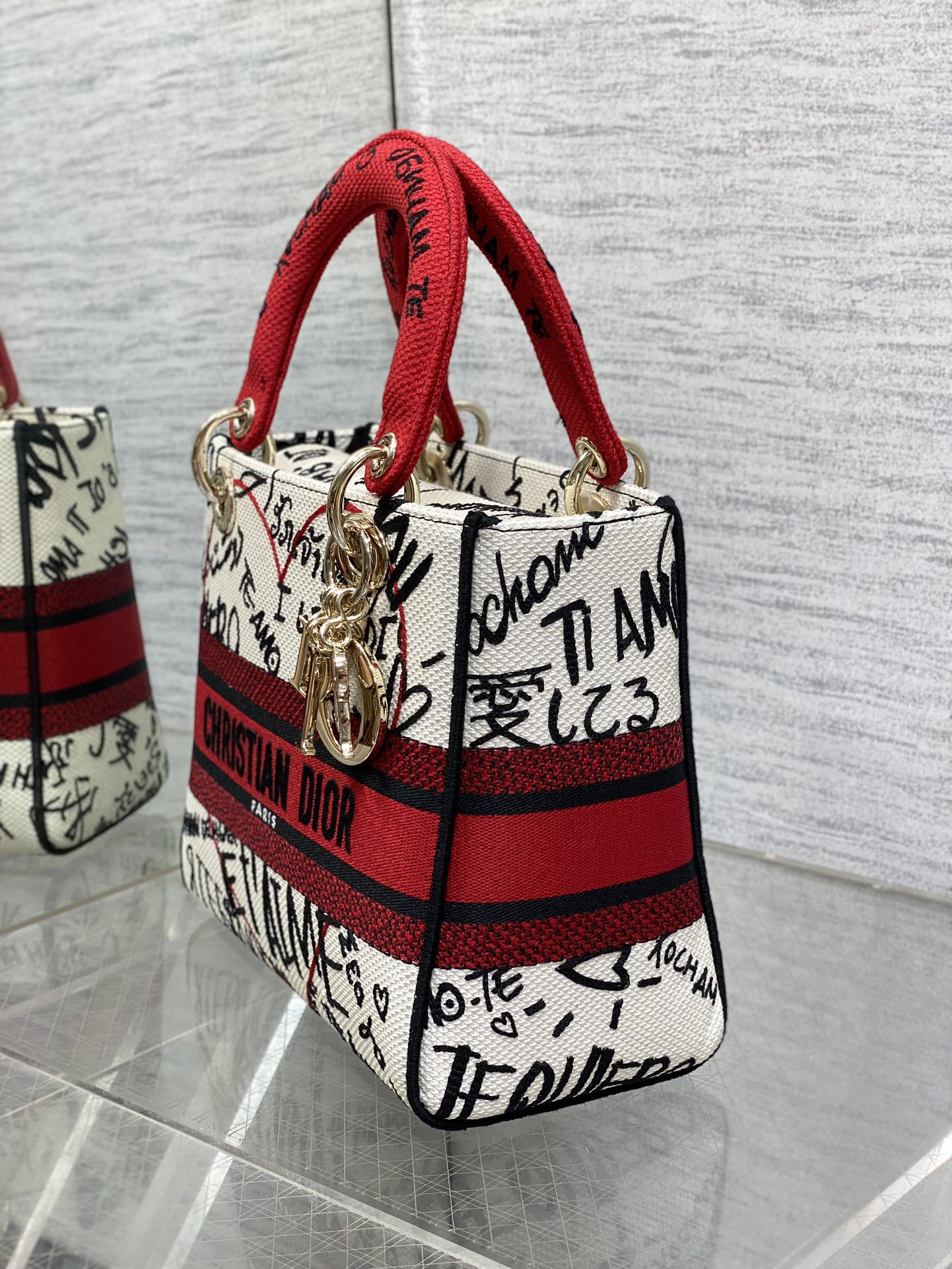 ディオール ショルダー バッグコピー 持ちバッグ 牛革 刺繍 シンプル 綺麗！ピコット レディース カラフル レッド_5